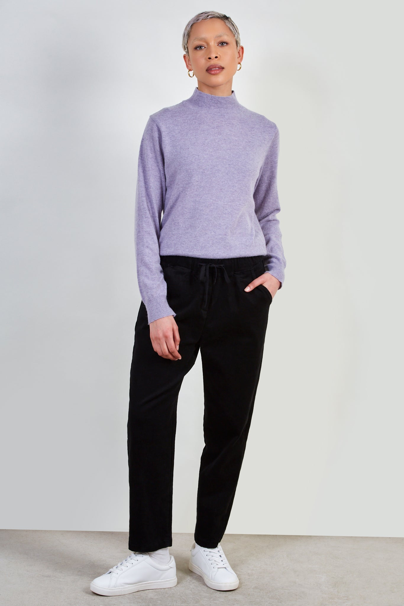 Black thick loose fit drawstring trousers_2