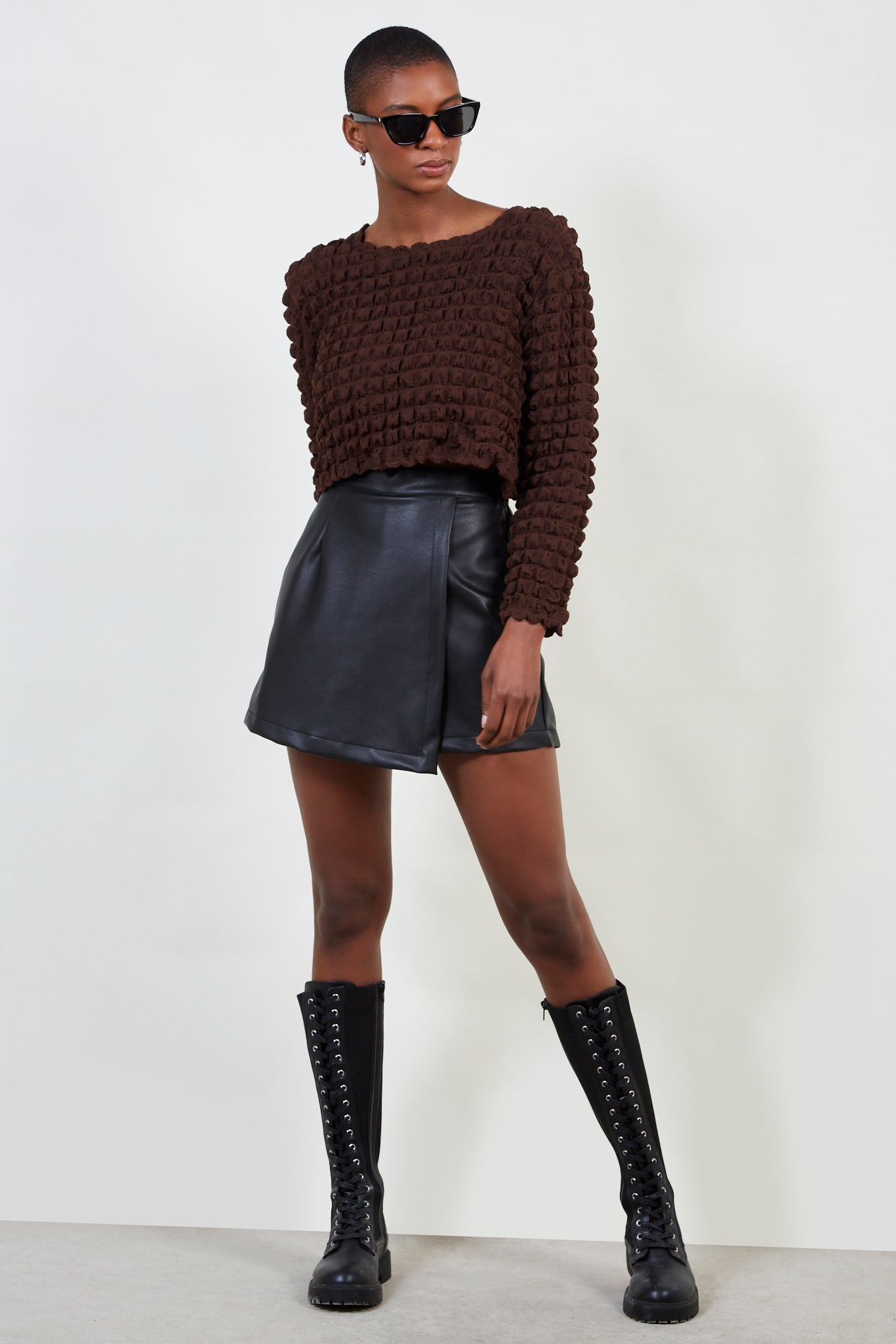 Black vegan leather skort_3