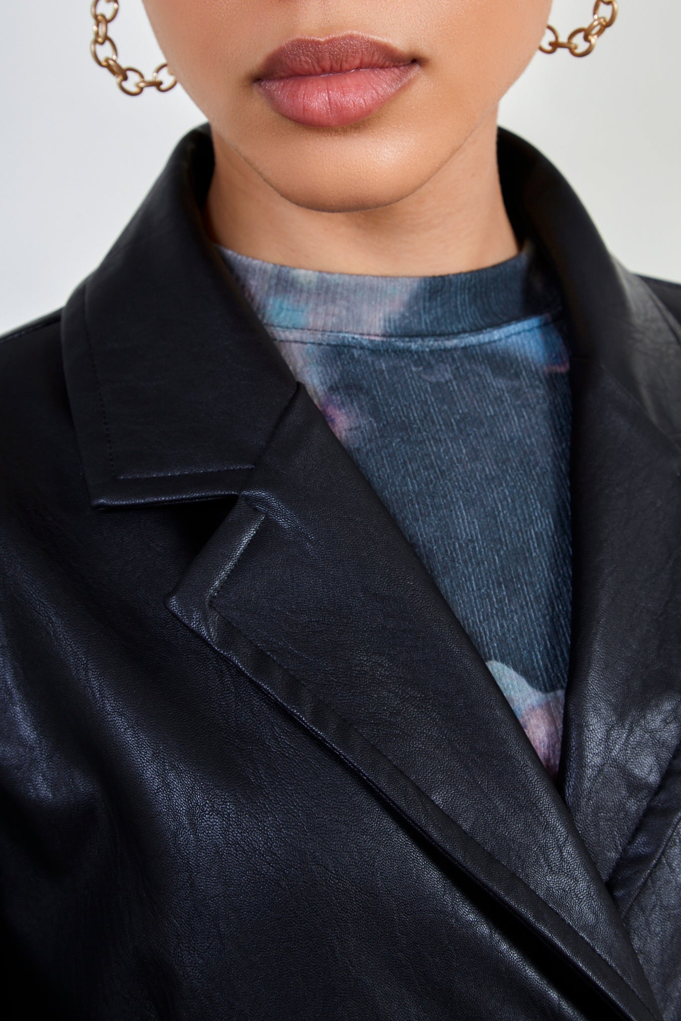 Black vegan leather tailored coat_5