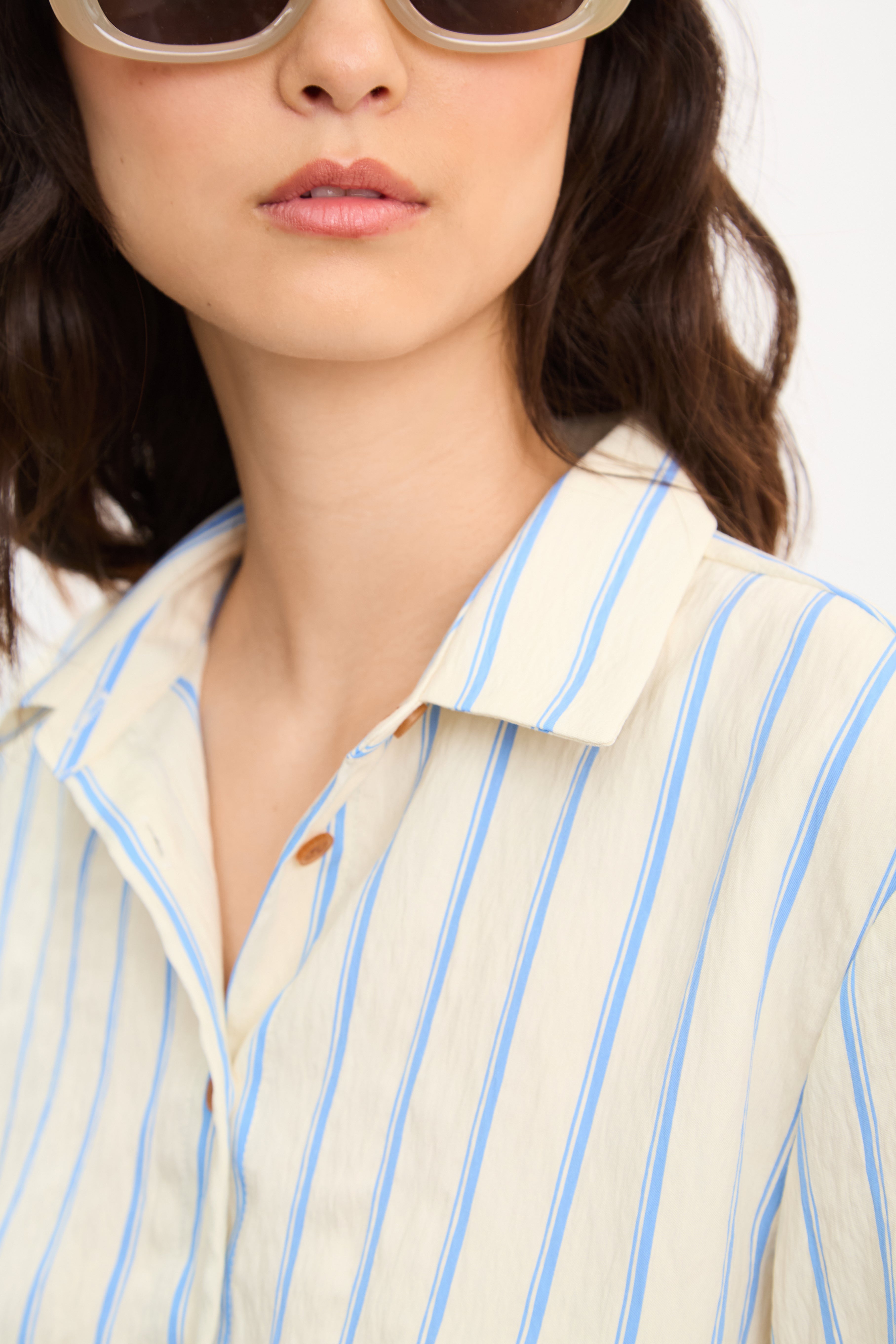 Bright blue and ivory double stripe short sleeve shirt_3