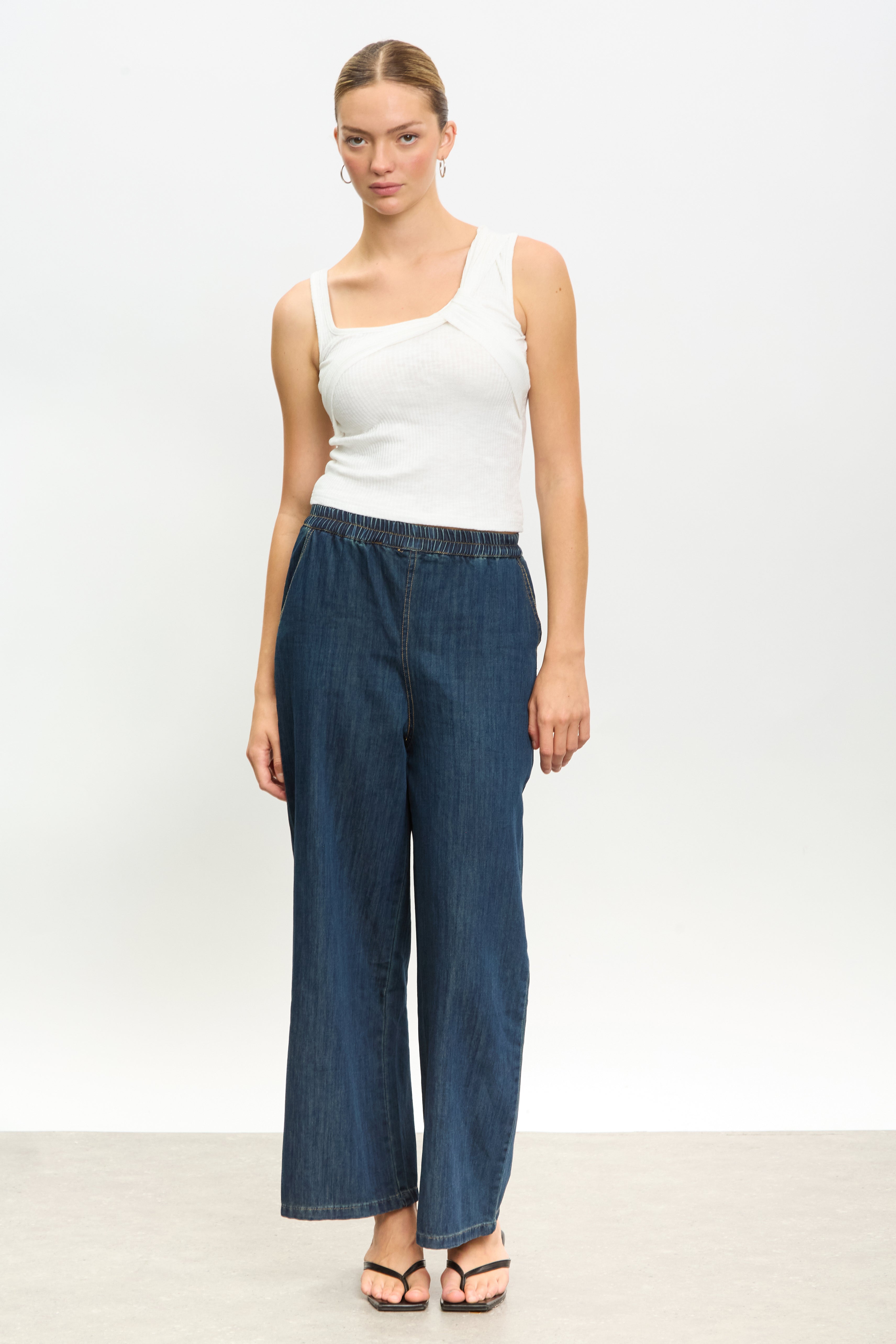 Blue denim contrast stitch trousers_4