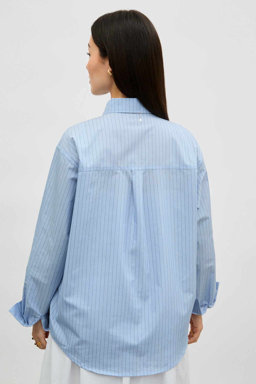 Blue striped ruffle pocket trim shirt_2