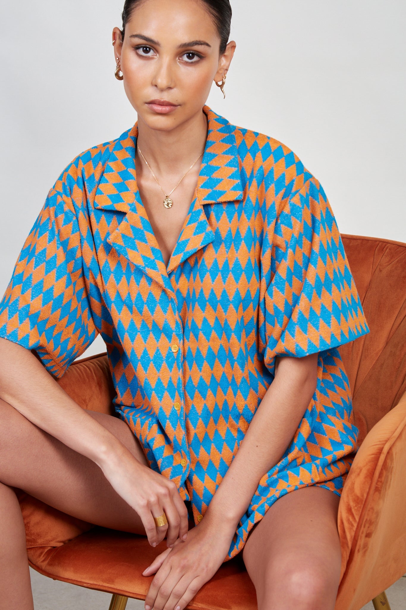 Blue and orange diamond print shirt_5