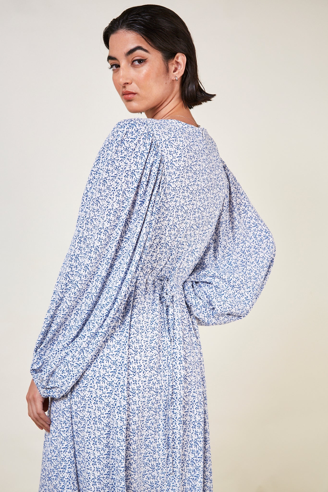 Blue and white printed maxi dress_4