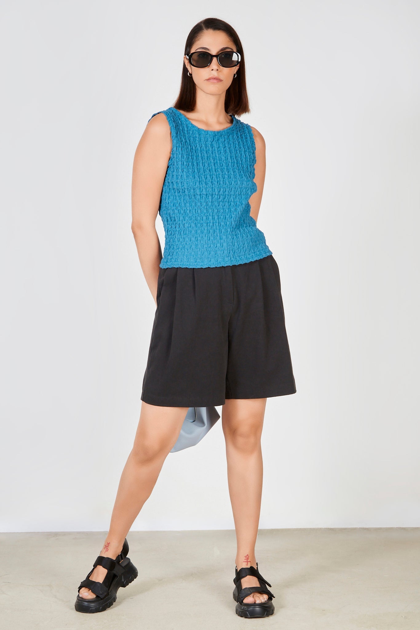 Blue green textured tank_4