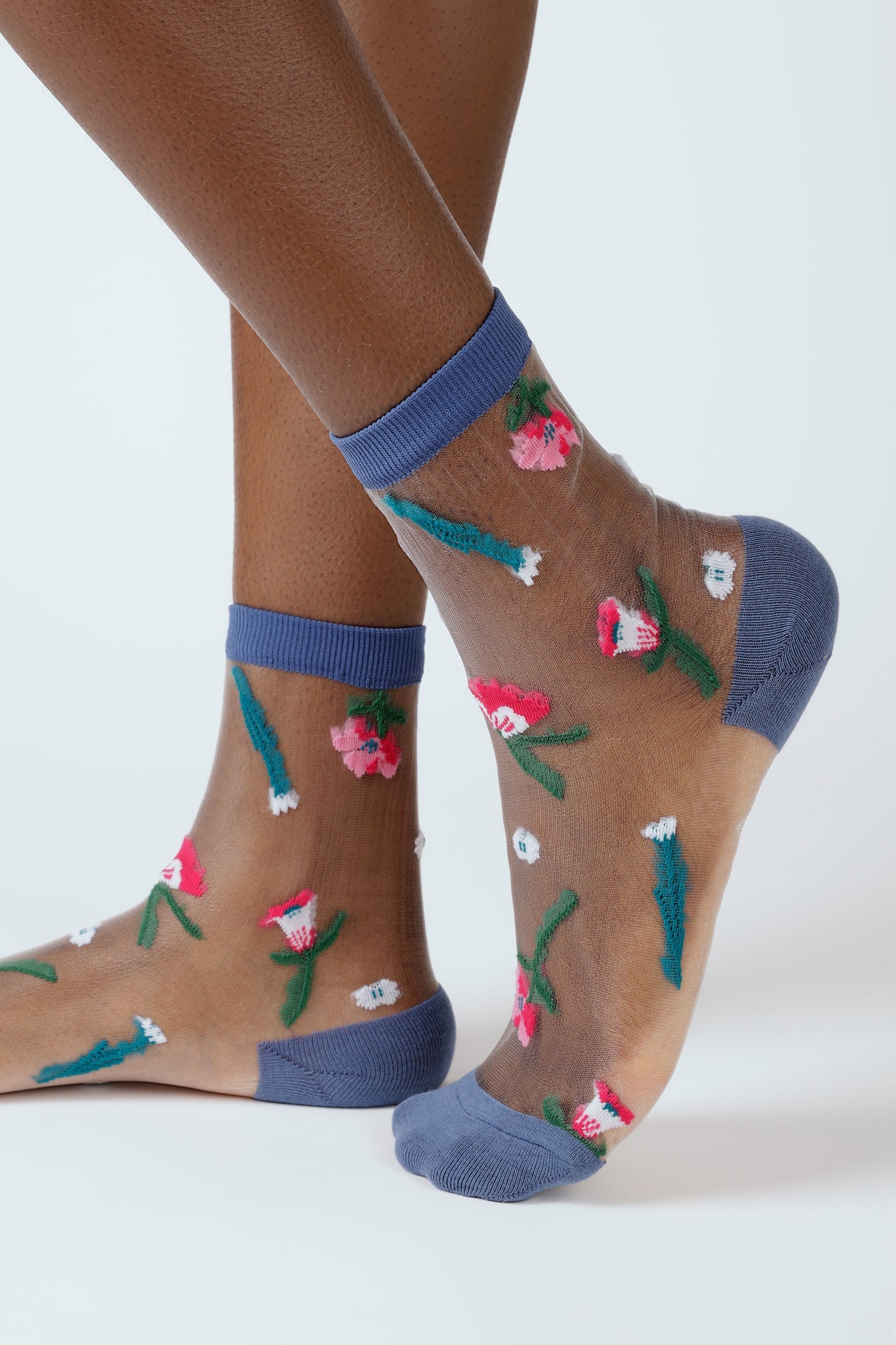 Blue sheer sprouting garden socks_1