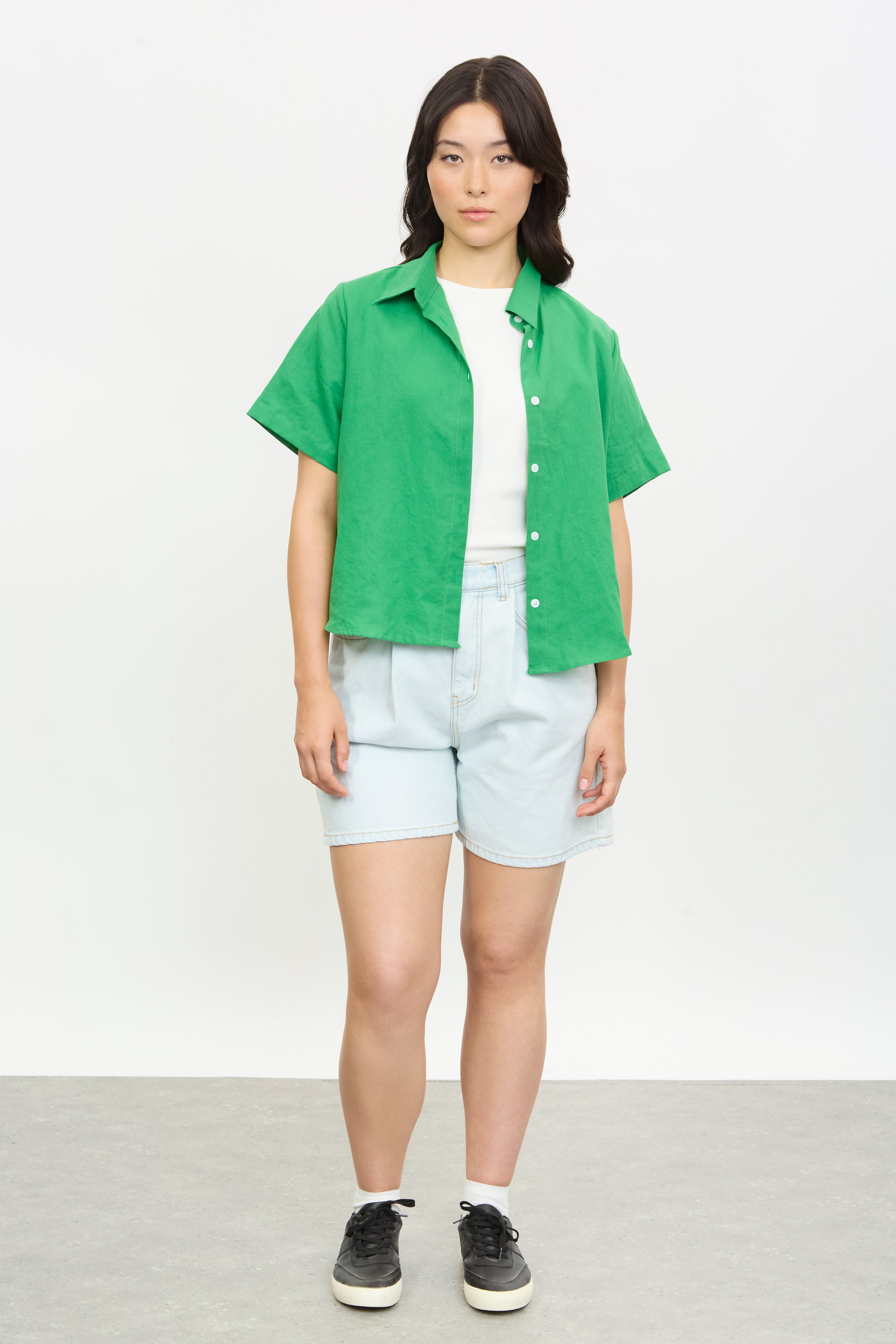 Bright green linen short sleeve shirt_4