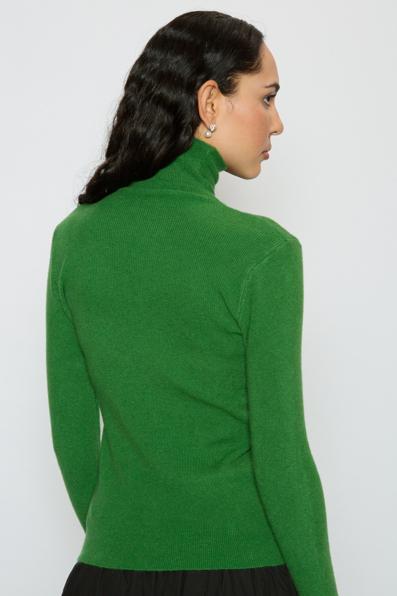 Bright green turtleneck knit top_2