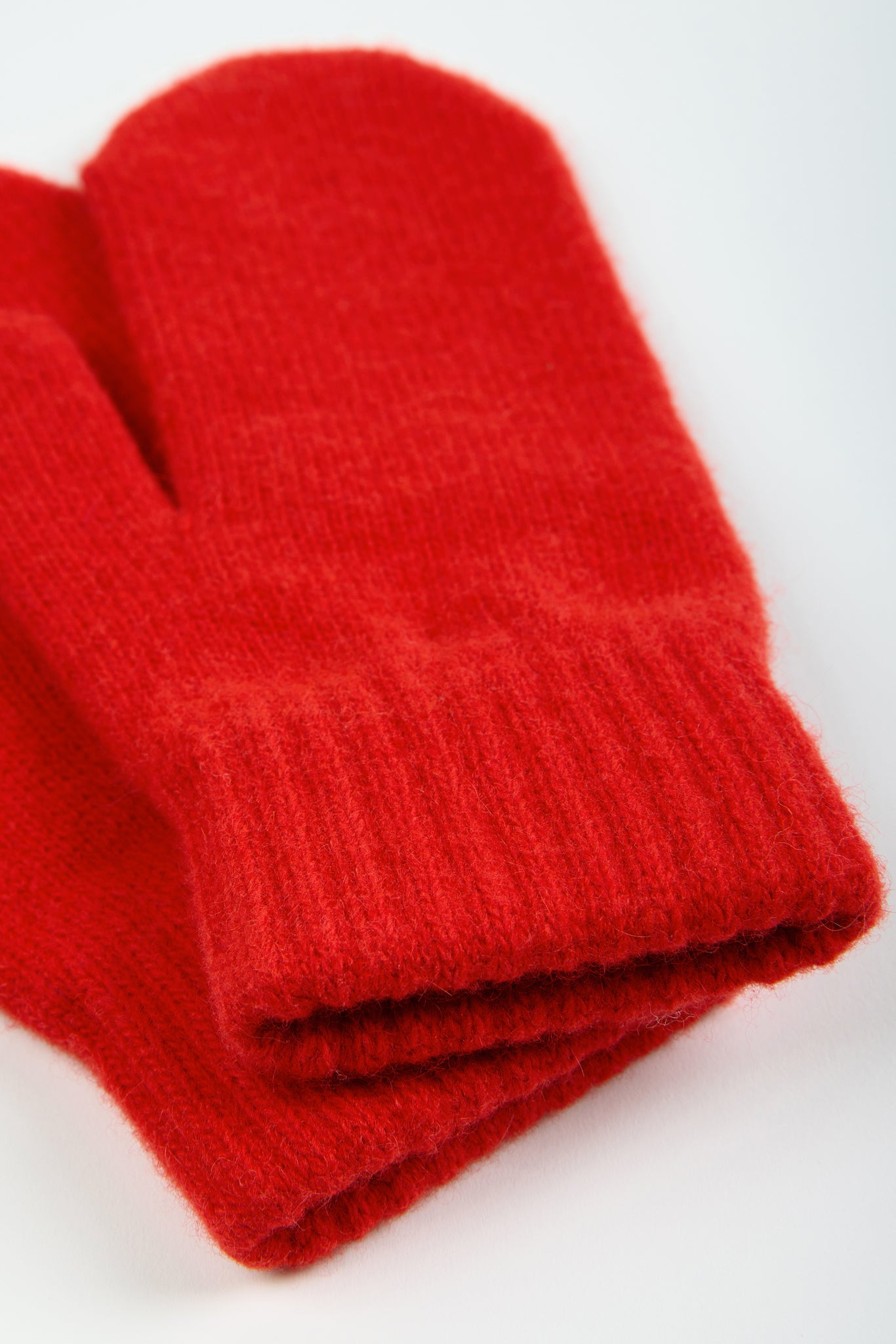 Bright red wool blend mittens_4
