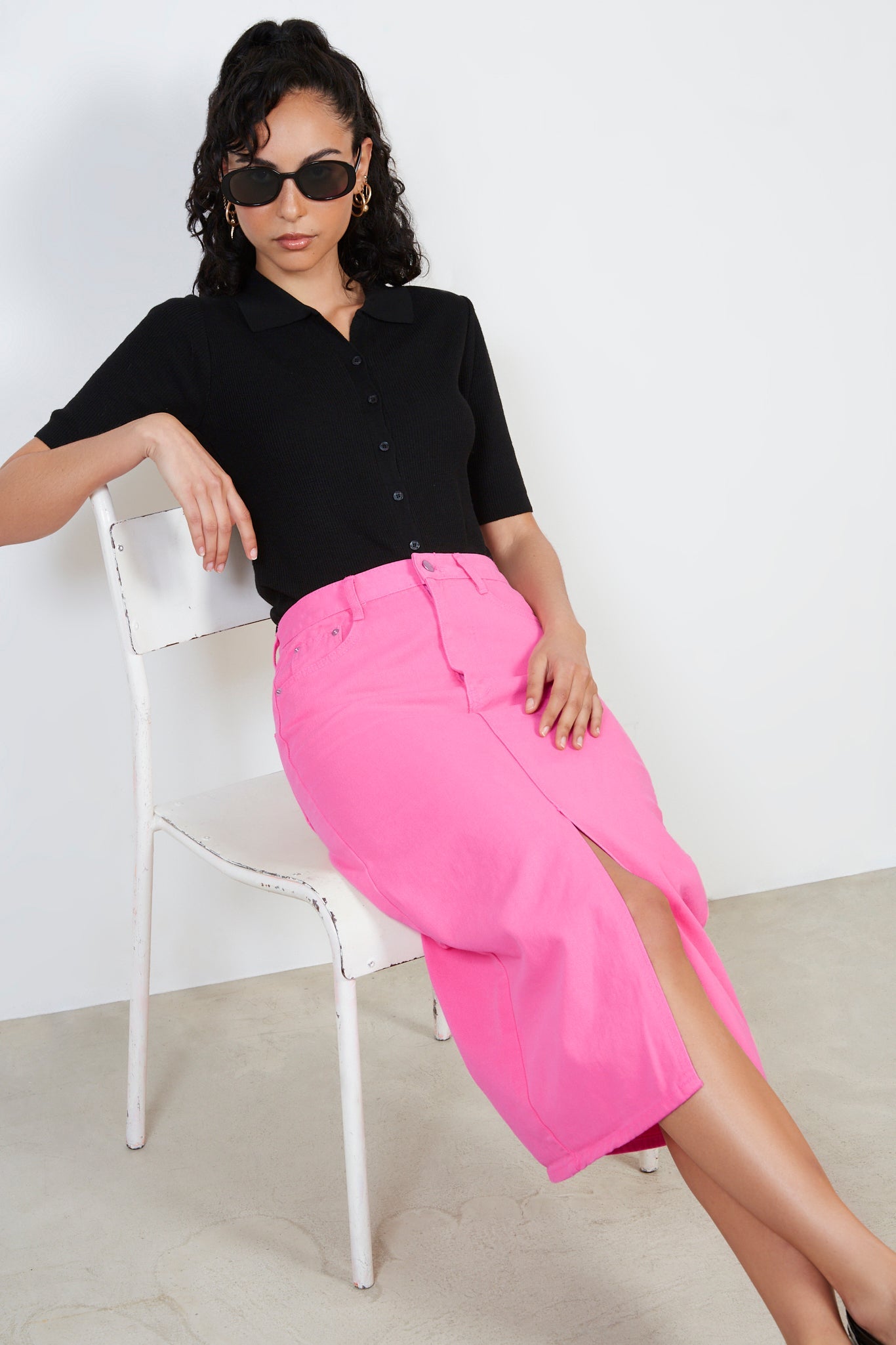 Bright pink denim high slit skirt_5