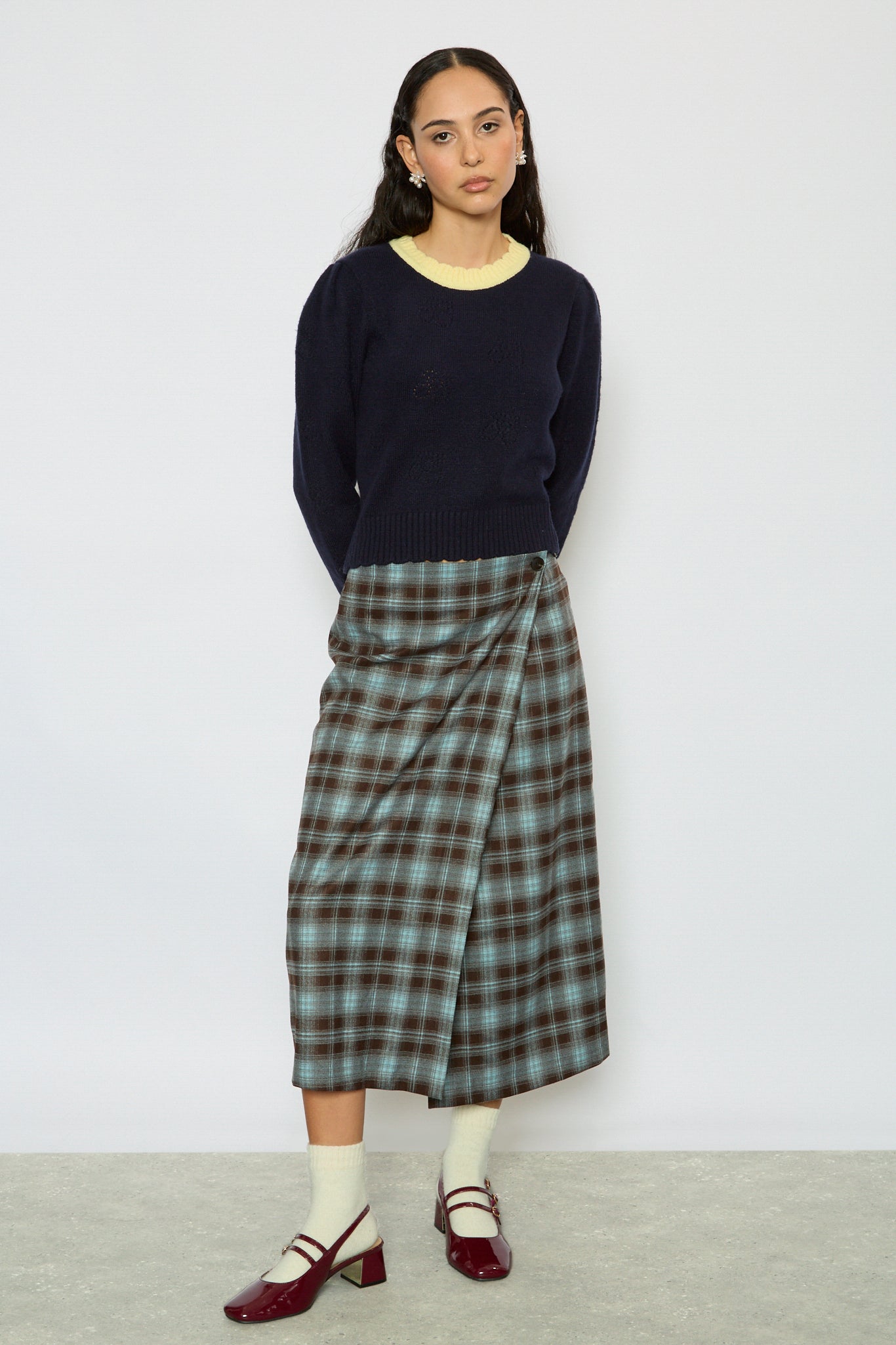 Brown and blue plaid wrap skirt_4
