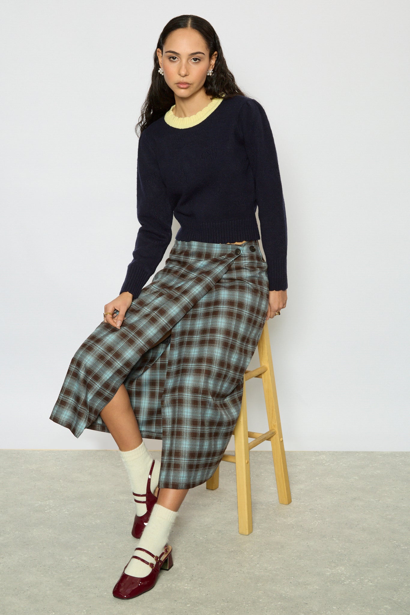 Brown and blue plaid wrap skirt_5