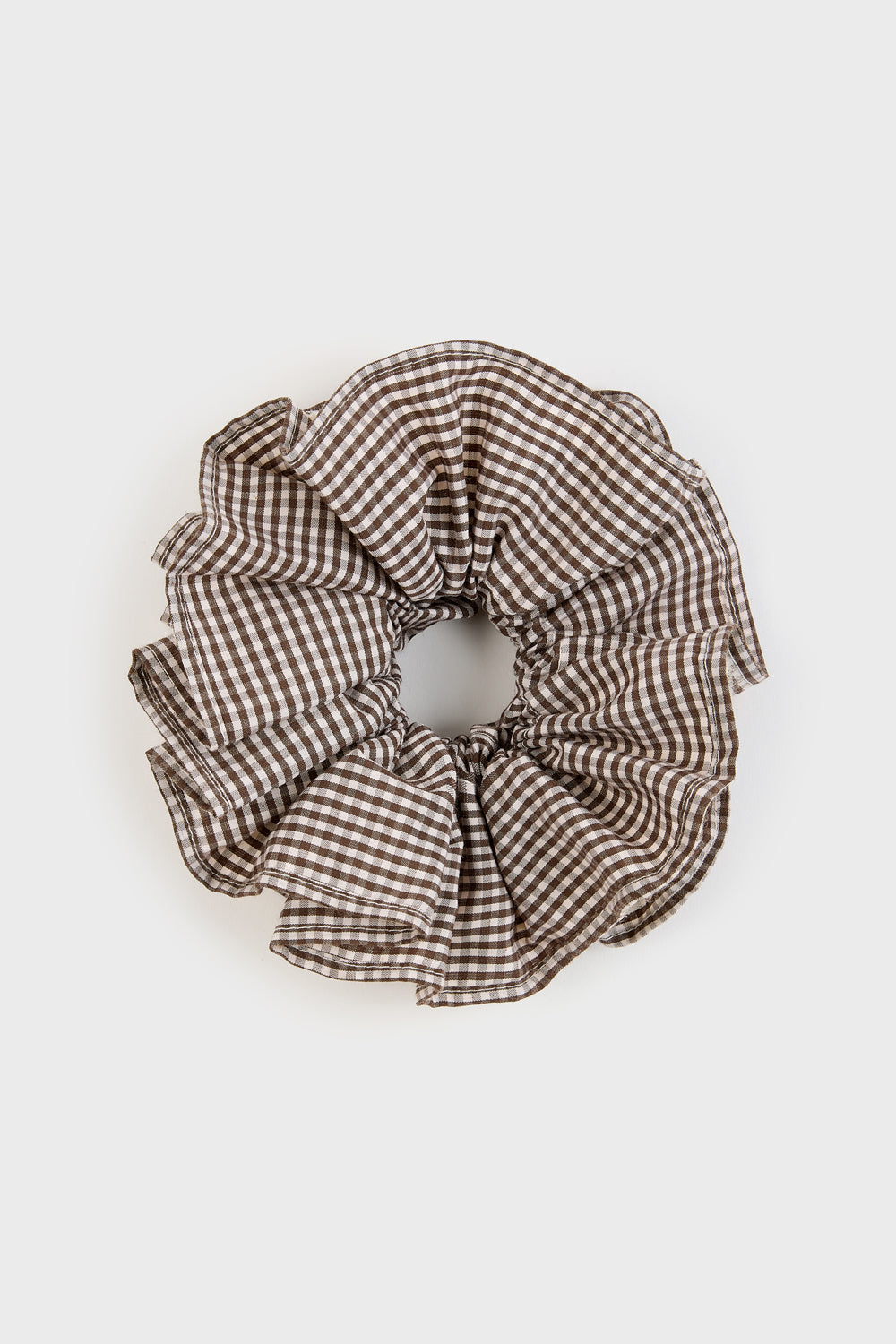 Brown broderie anglaise scrunchie_1