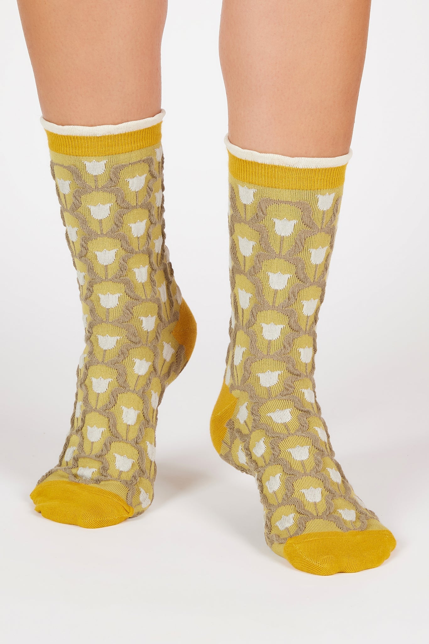 Brown and mustard tiny tulip print socks_4