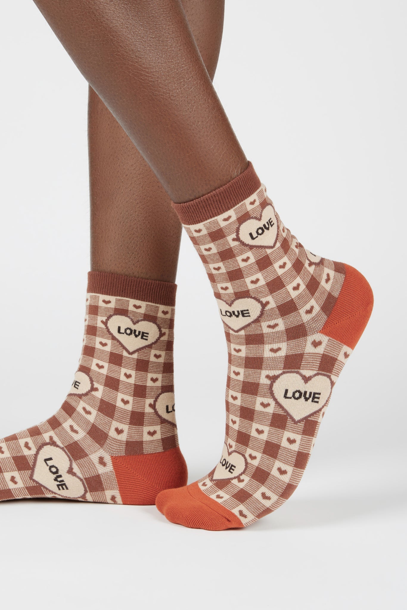 Brown heart checks LOVE hearts socks_1