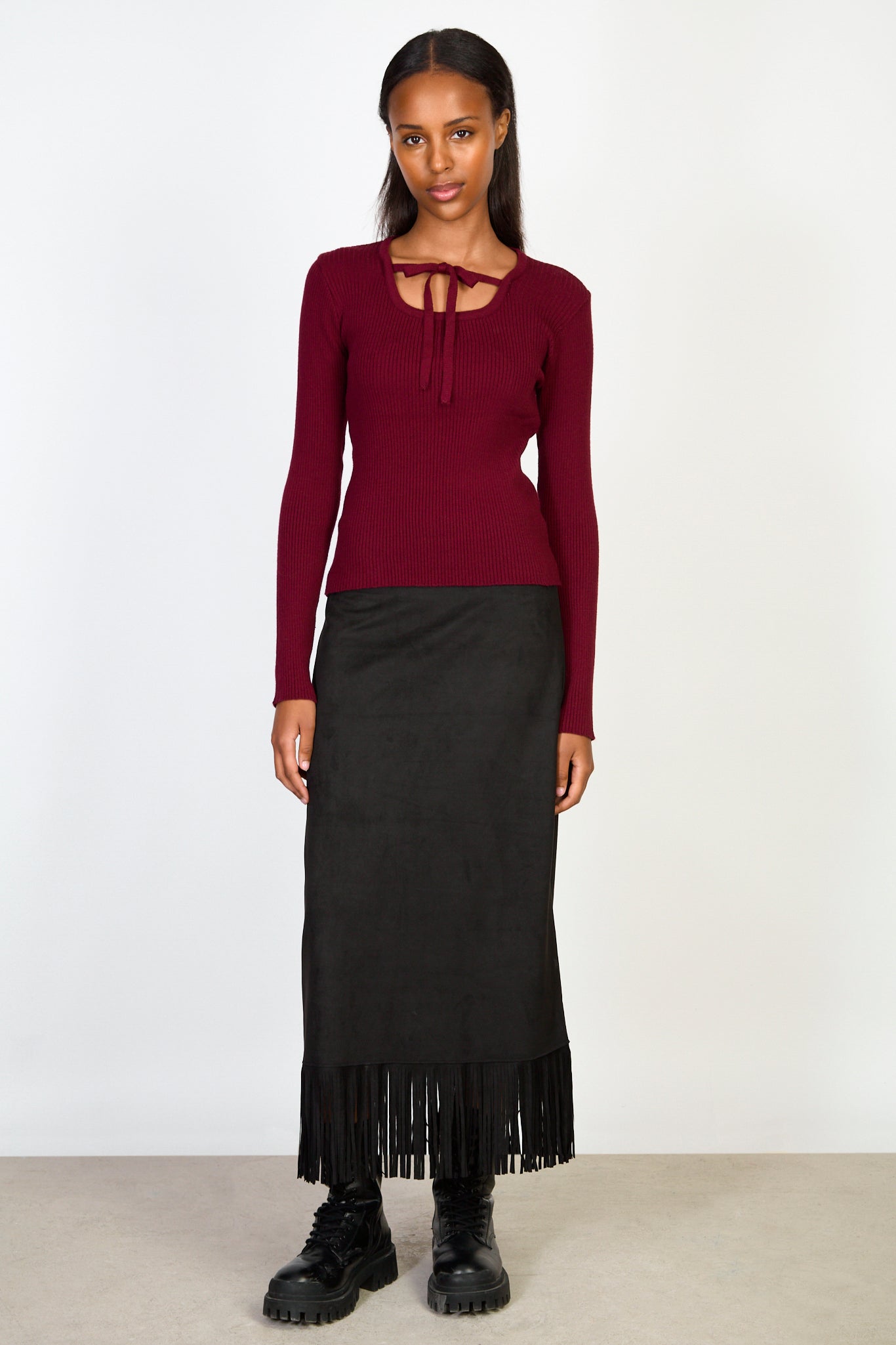 Burgundy cross tie ribbed knit top_5