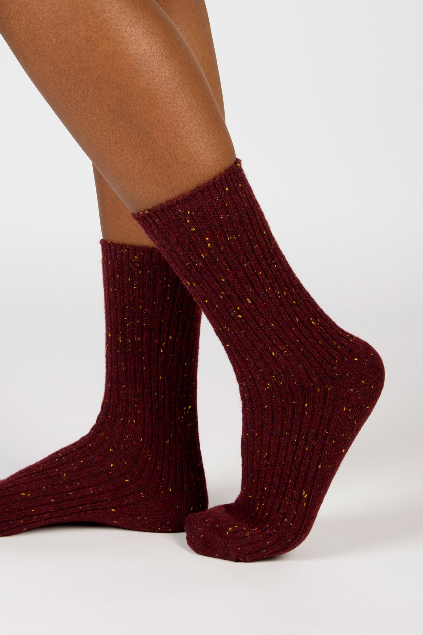 Burgundy fleck wool blend ribbed socks_3