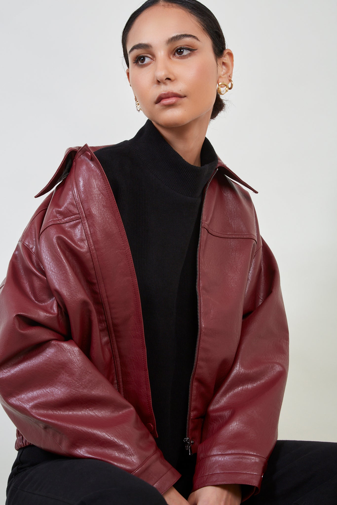 Burgundy vegan leather short jacket_6