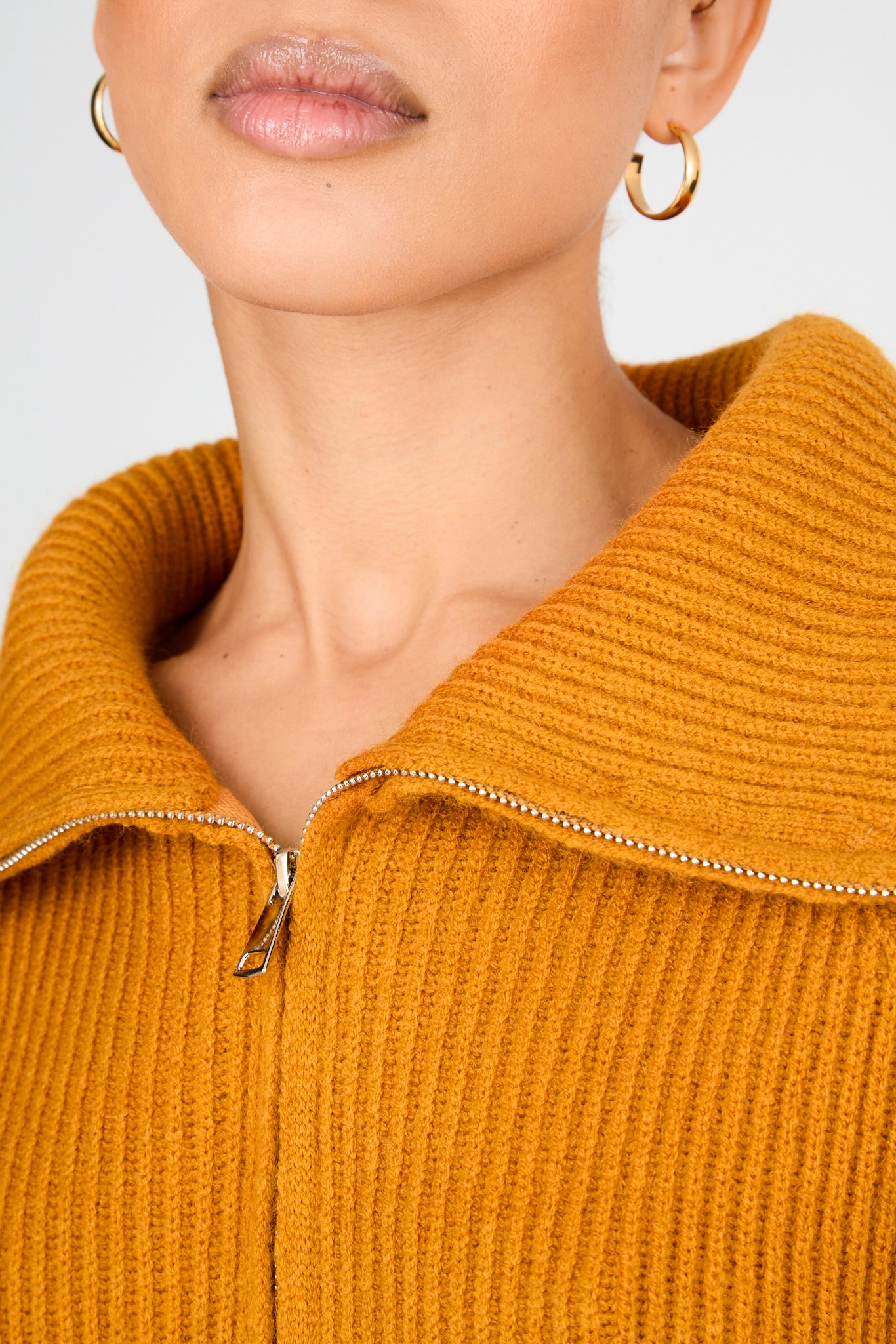 Camel ribbed large collar double zip cardigan_4