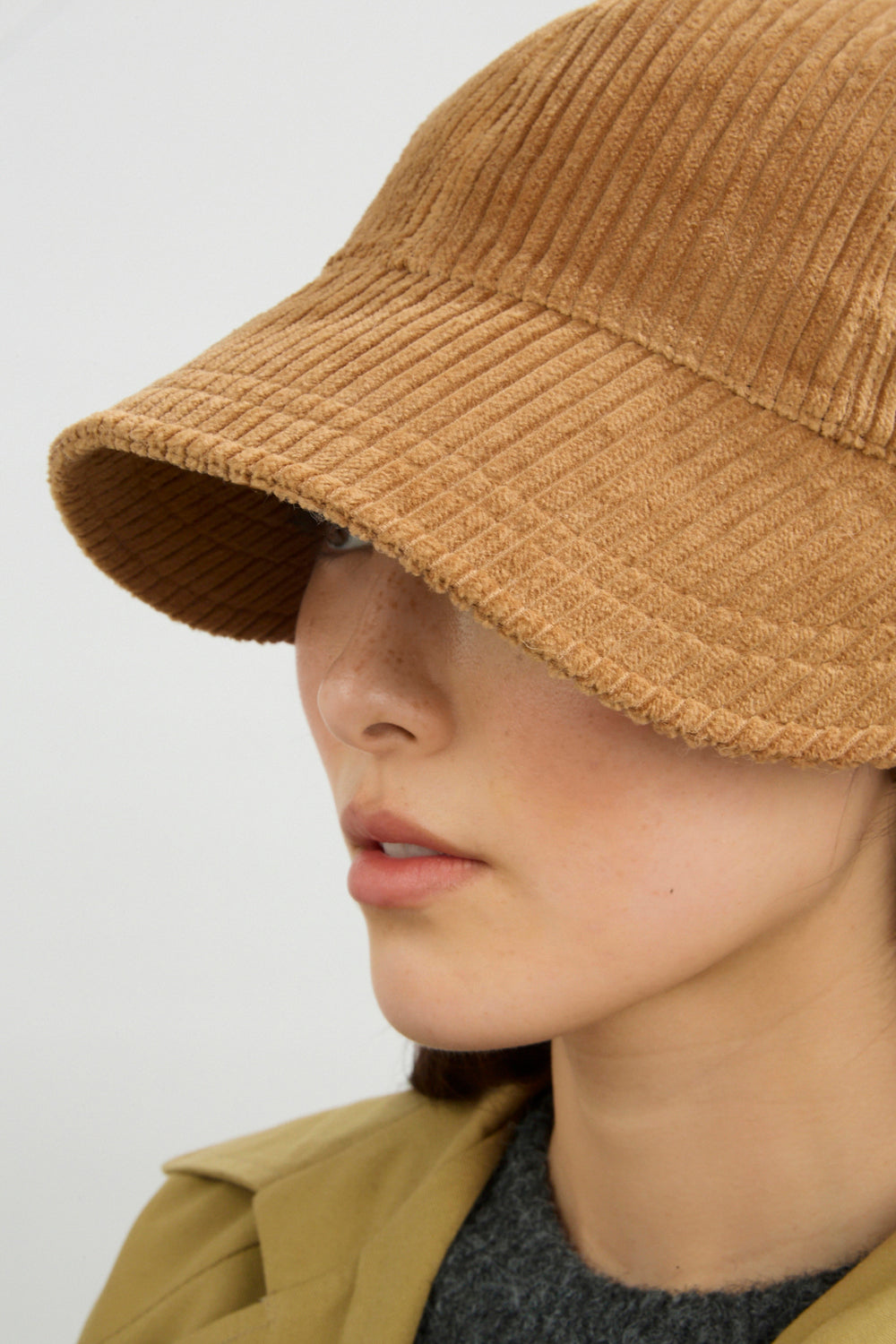 Camel wide wale corduroy cap_4
