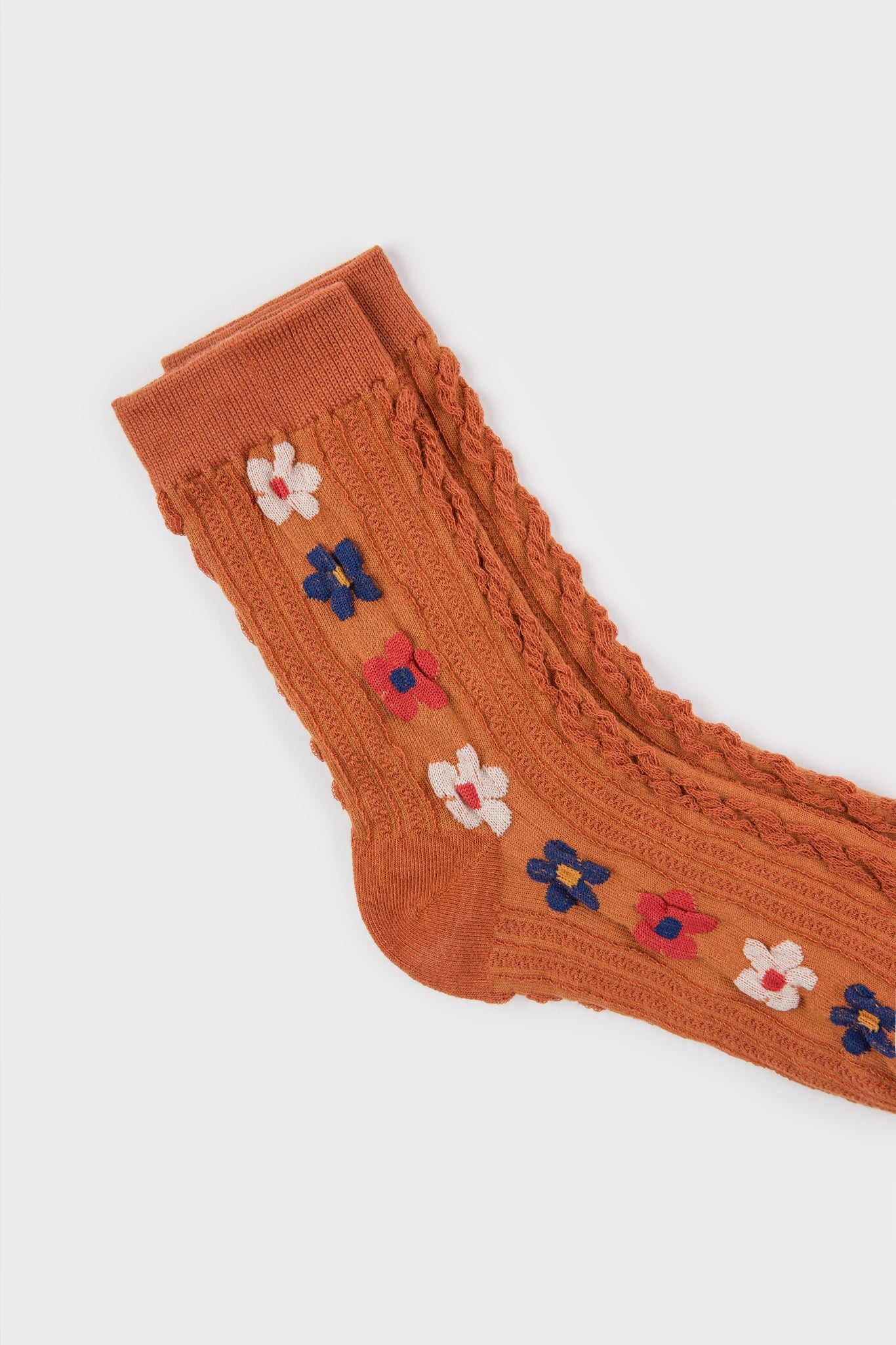 Camel brown daisy flower strip socks_3