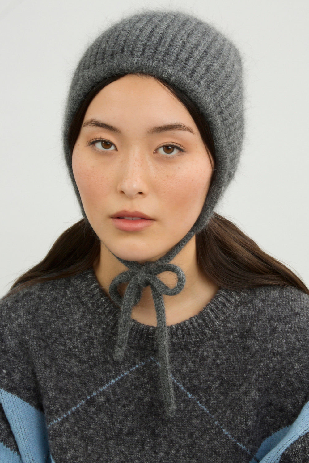 Charcoal grey angora ribbed bonnet_2