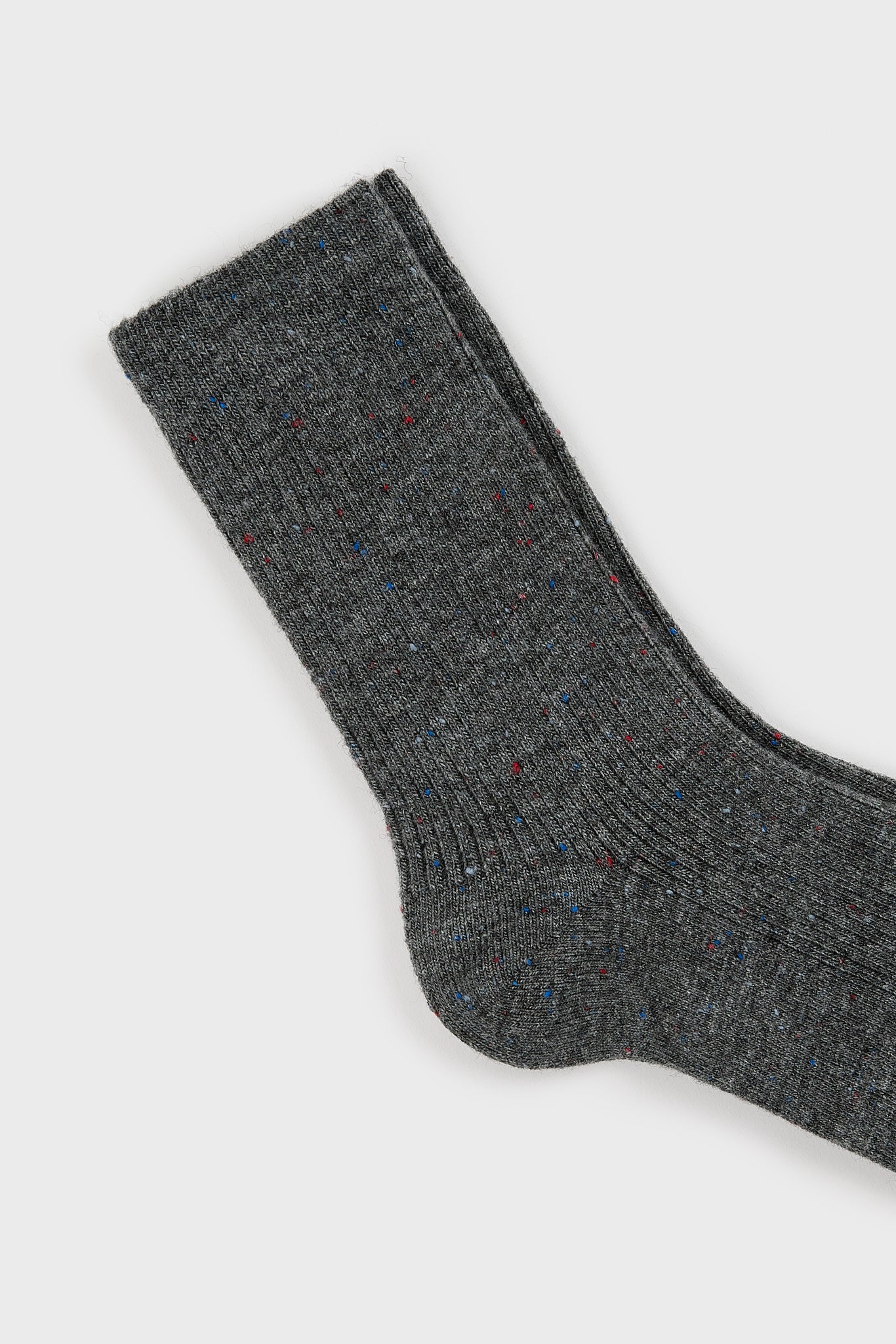 Charcoal grey thin ribbed rainbow fleck socks_2
