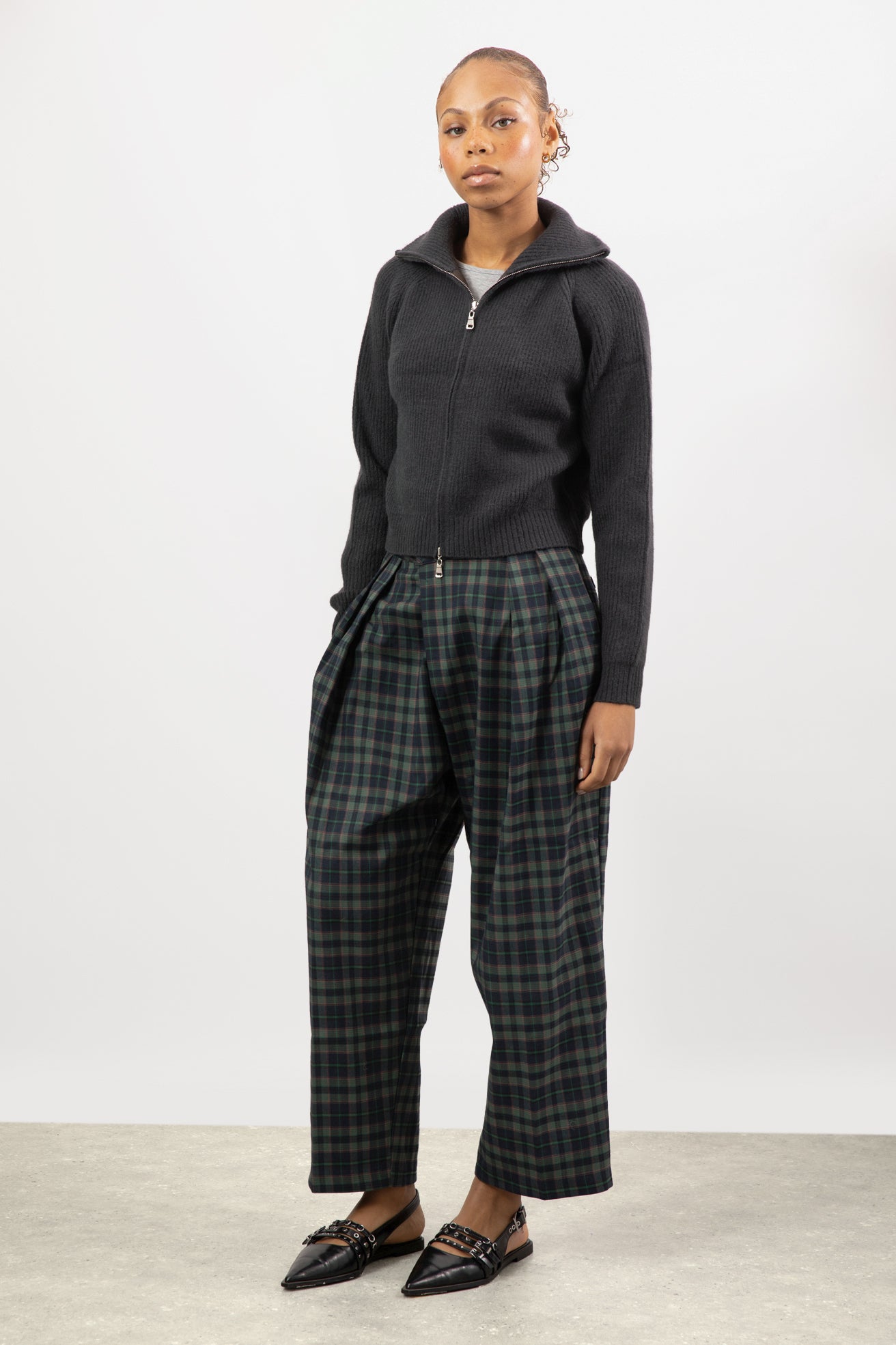 Charcoal grey wool blend ribbed wide collar cardigan_4