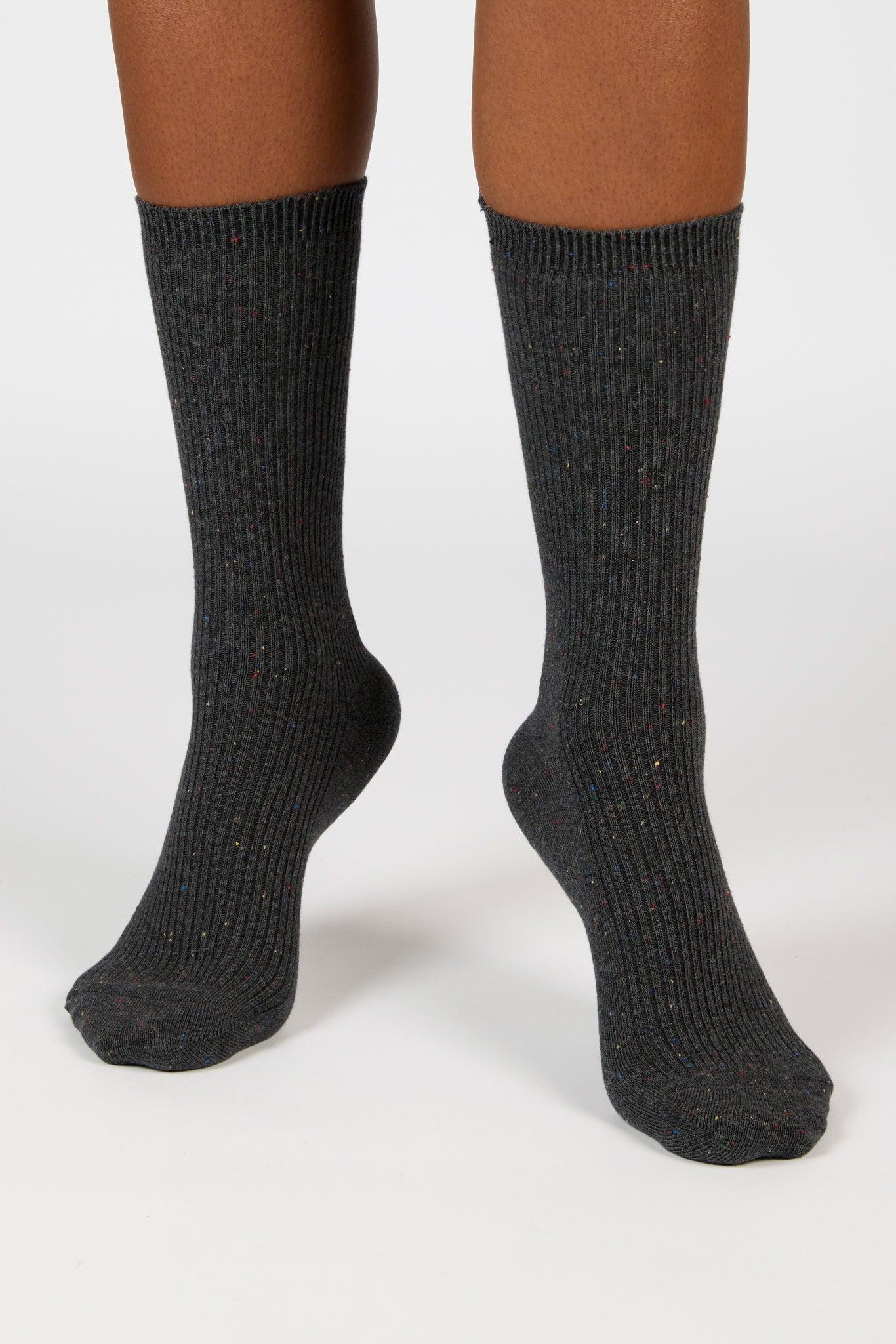 Charcoal rainbow fleck ribbed socks_4