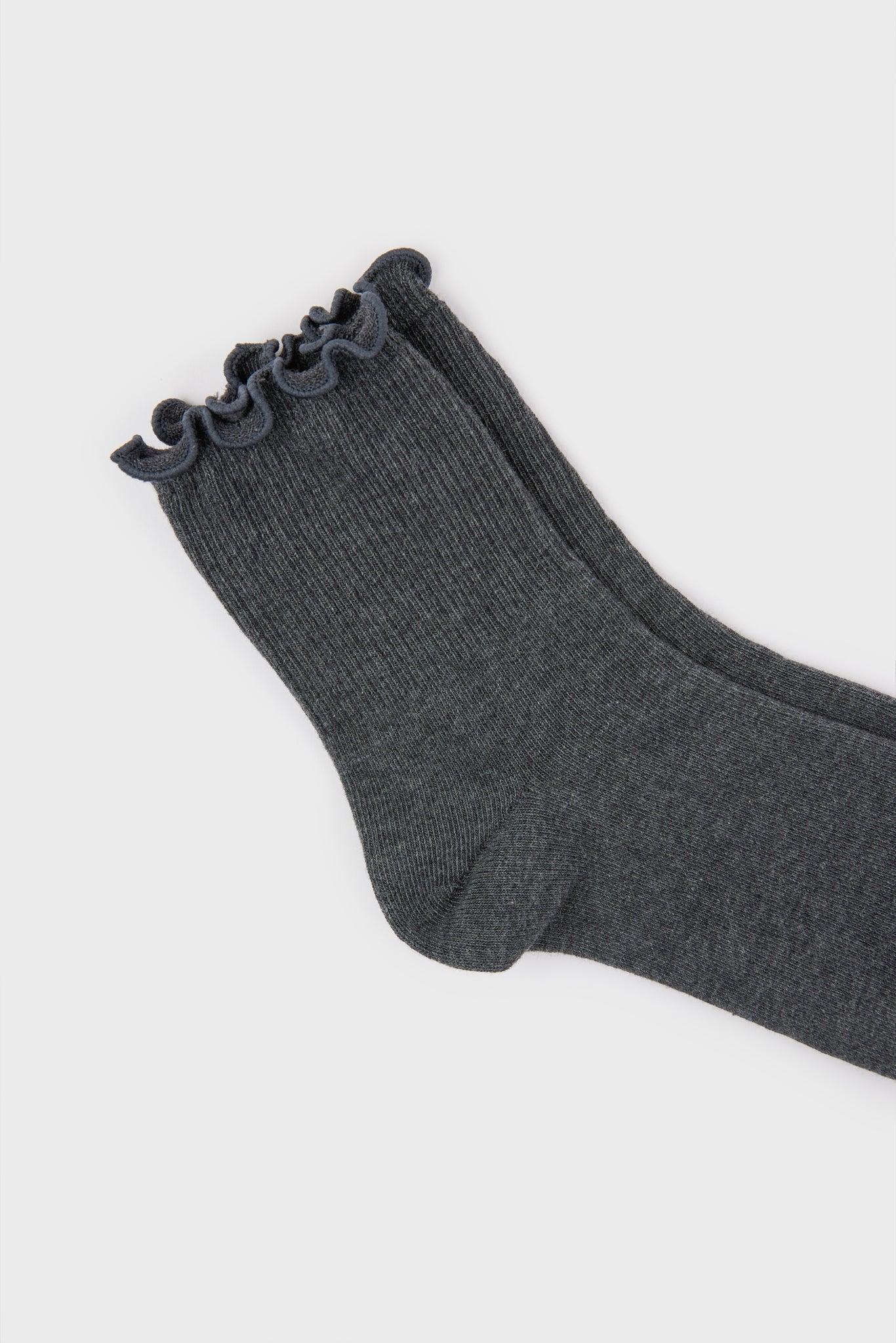 Charcoal grey ruffle trim socks_3