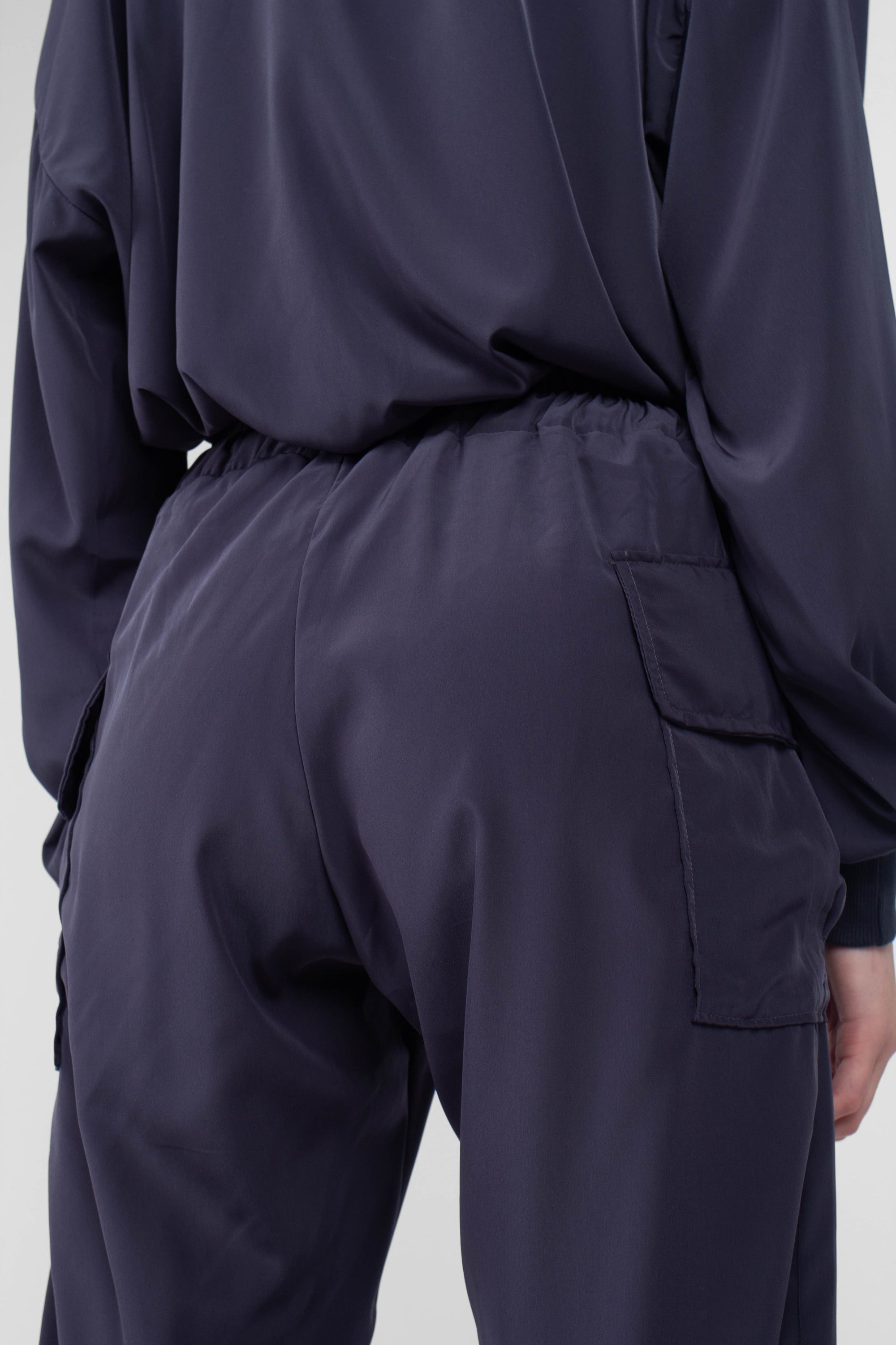Charcoal silky jogging trousers_8