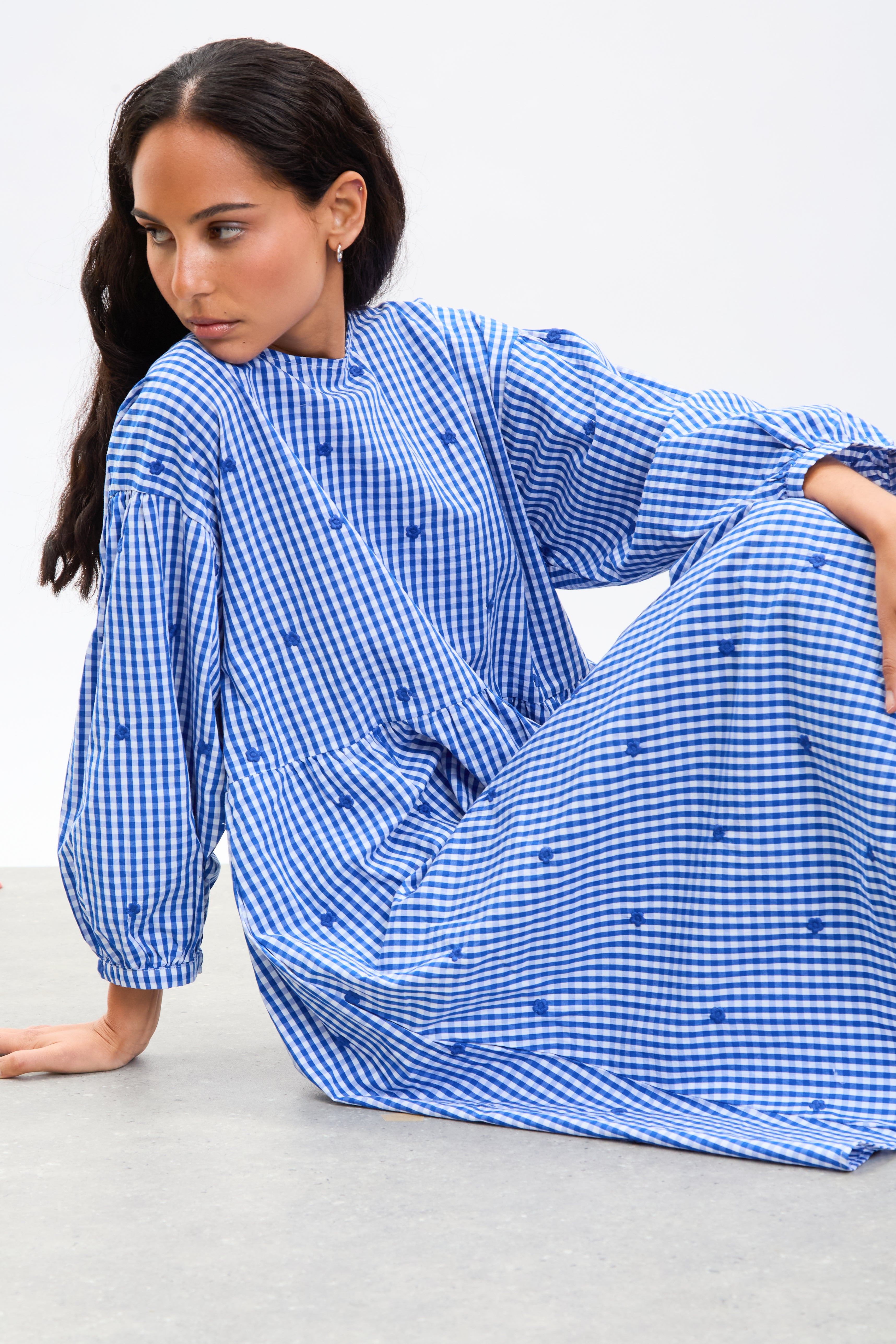 Cobalt blue and ivory gingham embroidered flower dress_6