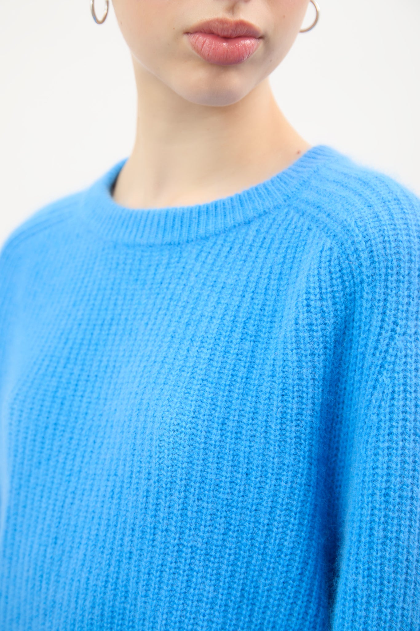 Cobalt blue pure wool ribbed jumper_3