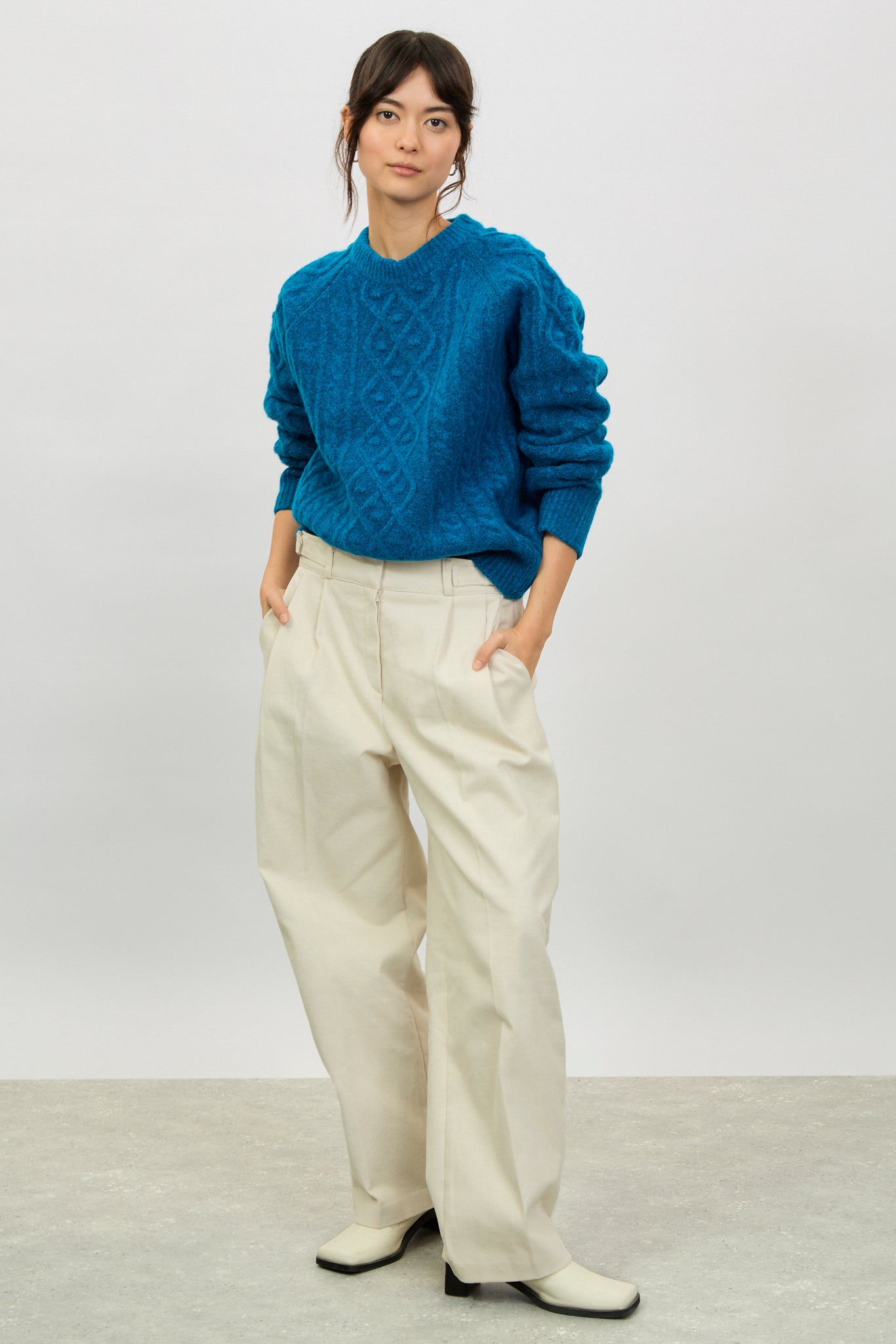 Cobalt bobble cable knit crew neck jumper_4