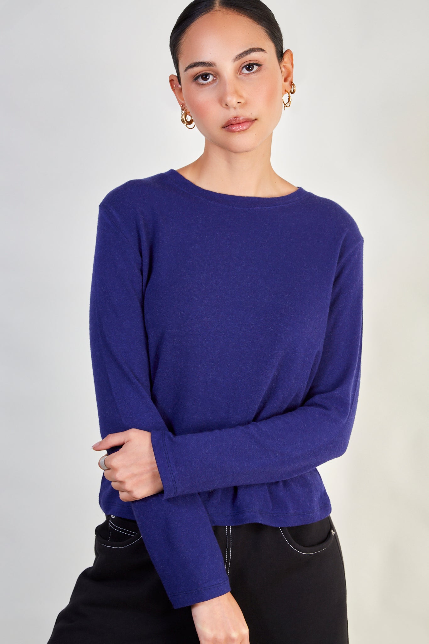 Cobalt blue long sleeved tee_1