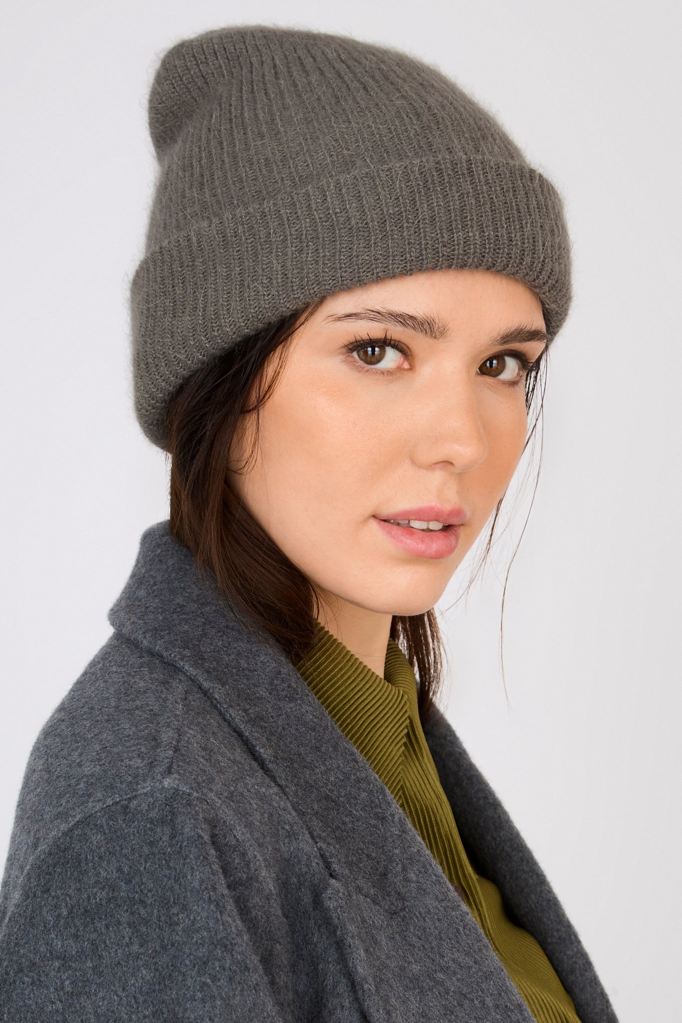 Cocoa mohair beanie hat_4