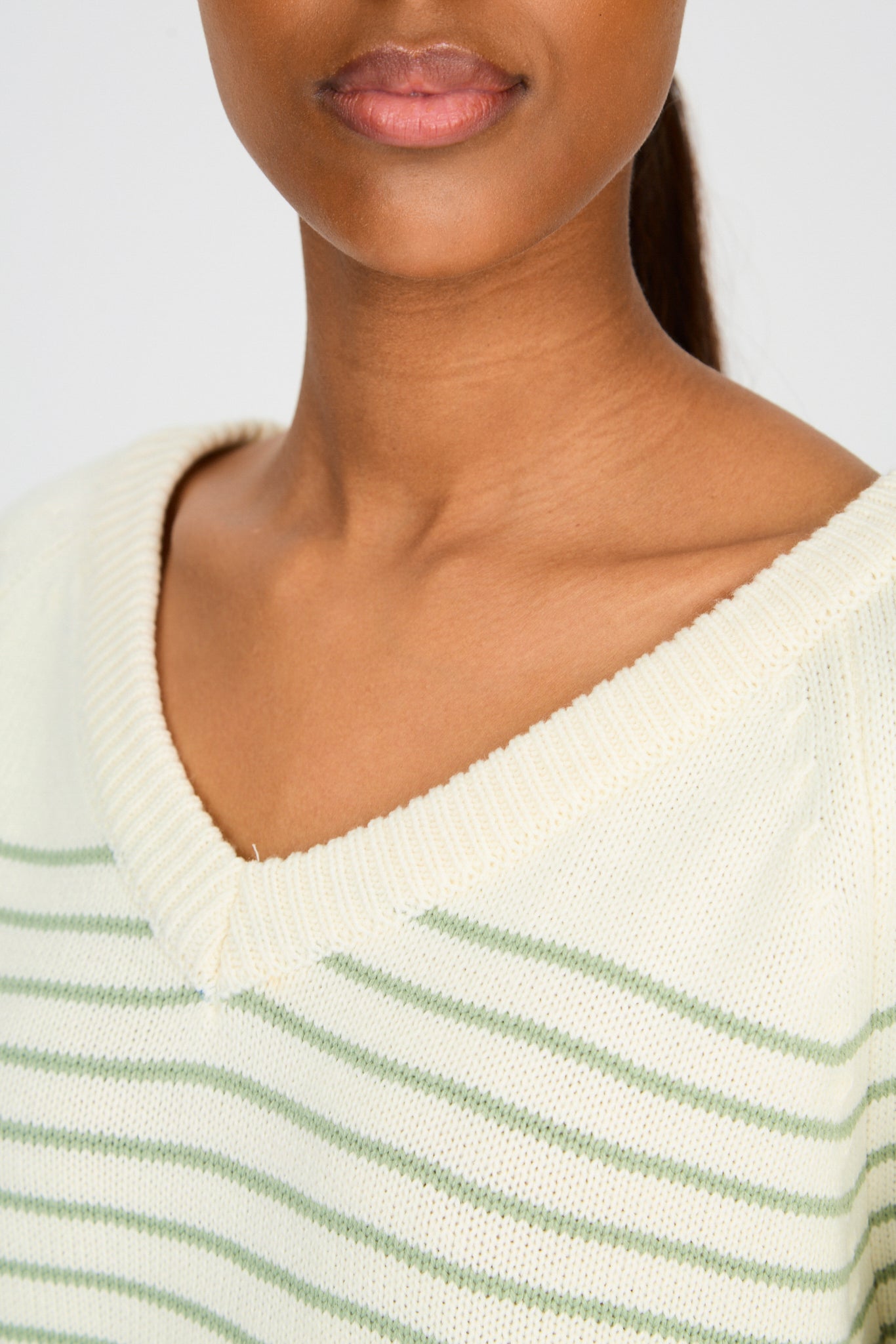 Cream and sage green striped V neck jumper_4