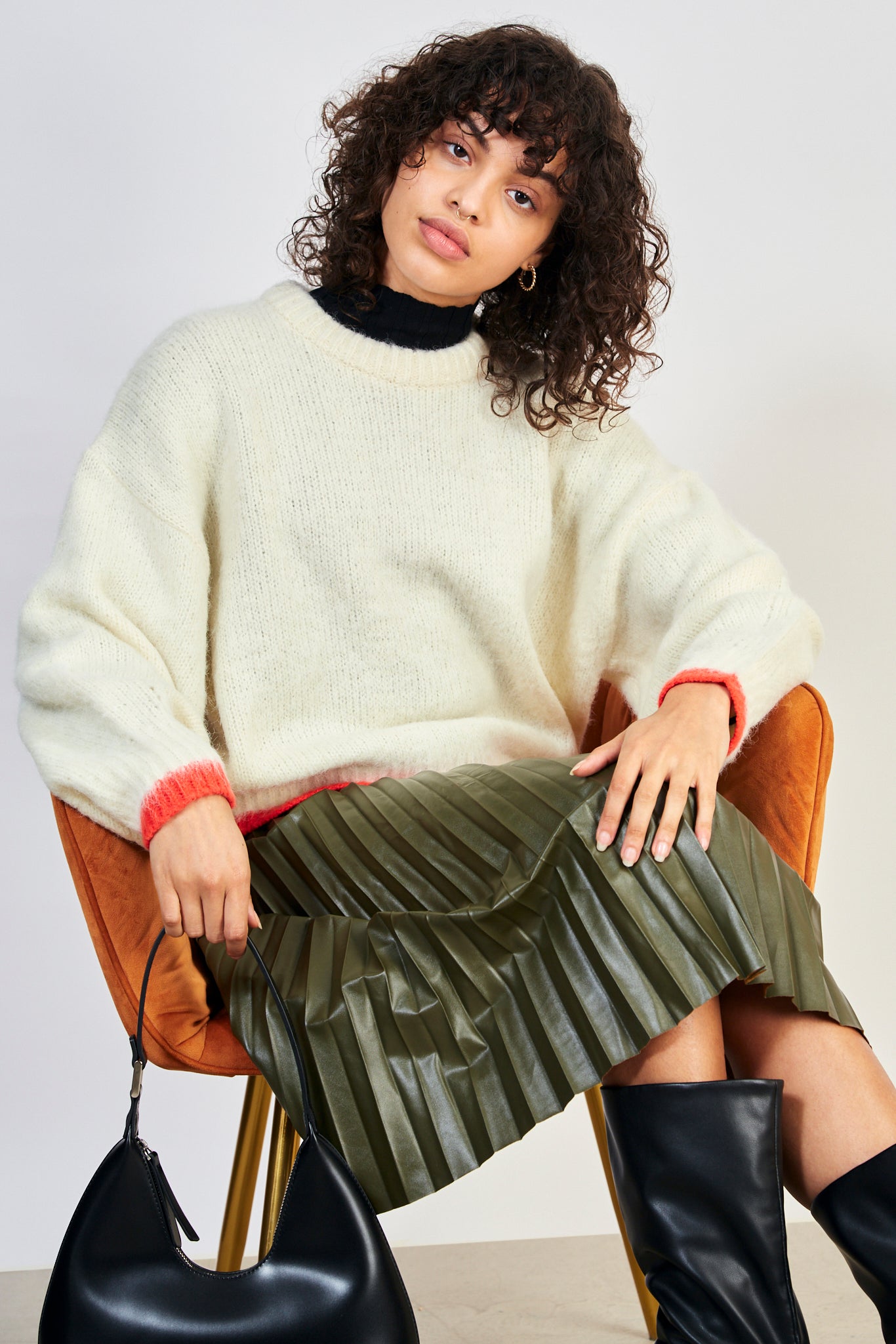 Cream red dipped hem wool blend jumper_5