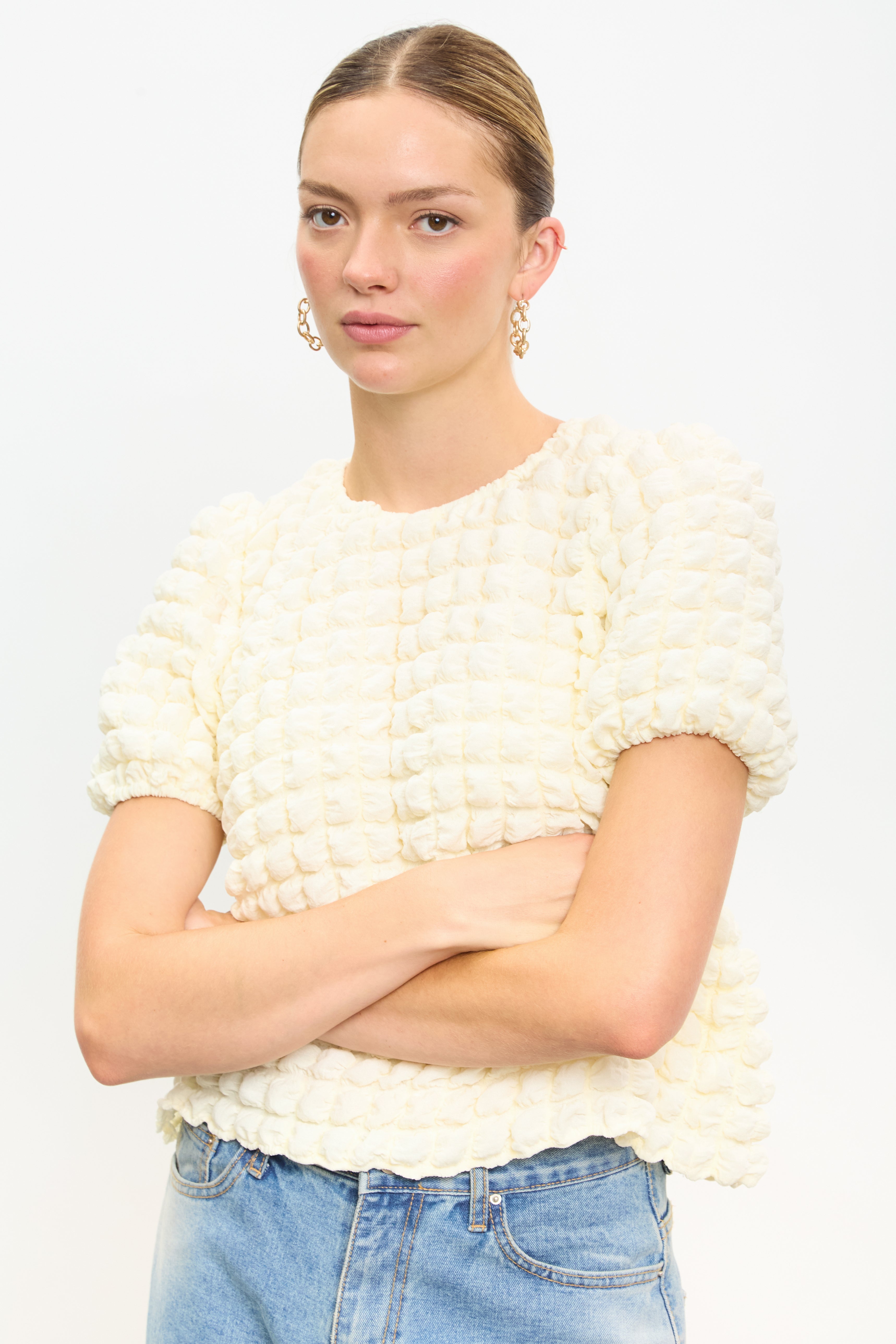 Cream textured puff short sleeved top_2