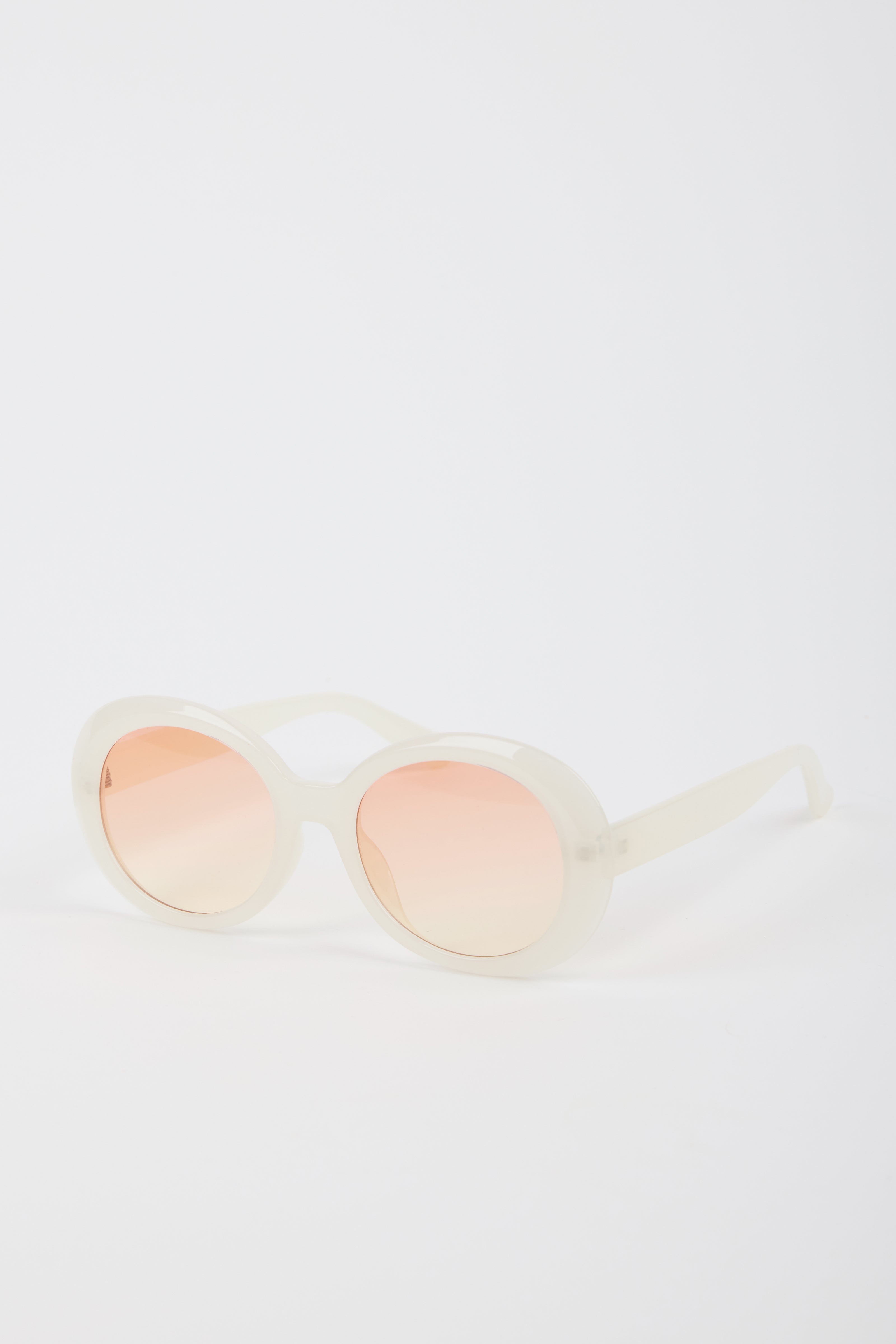 Cream and pinky orange lens round sunglasses_2