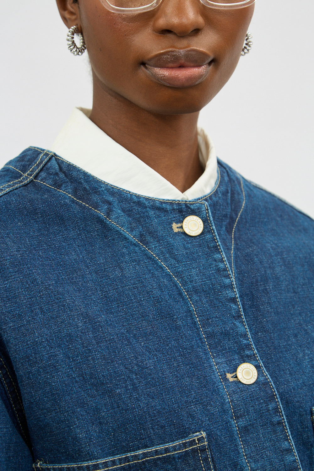 Dark blue denim round neck jacket_4