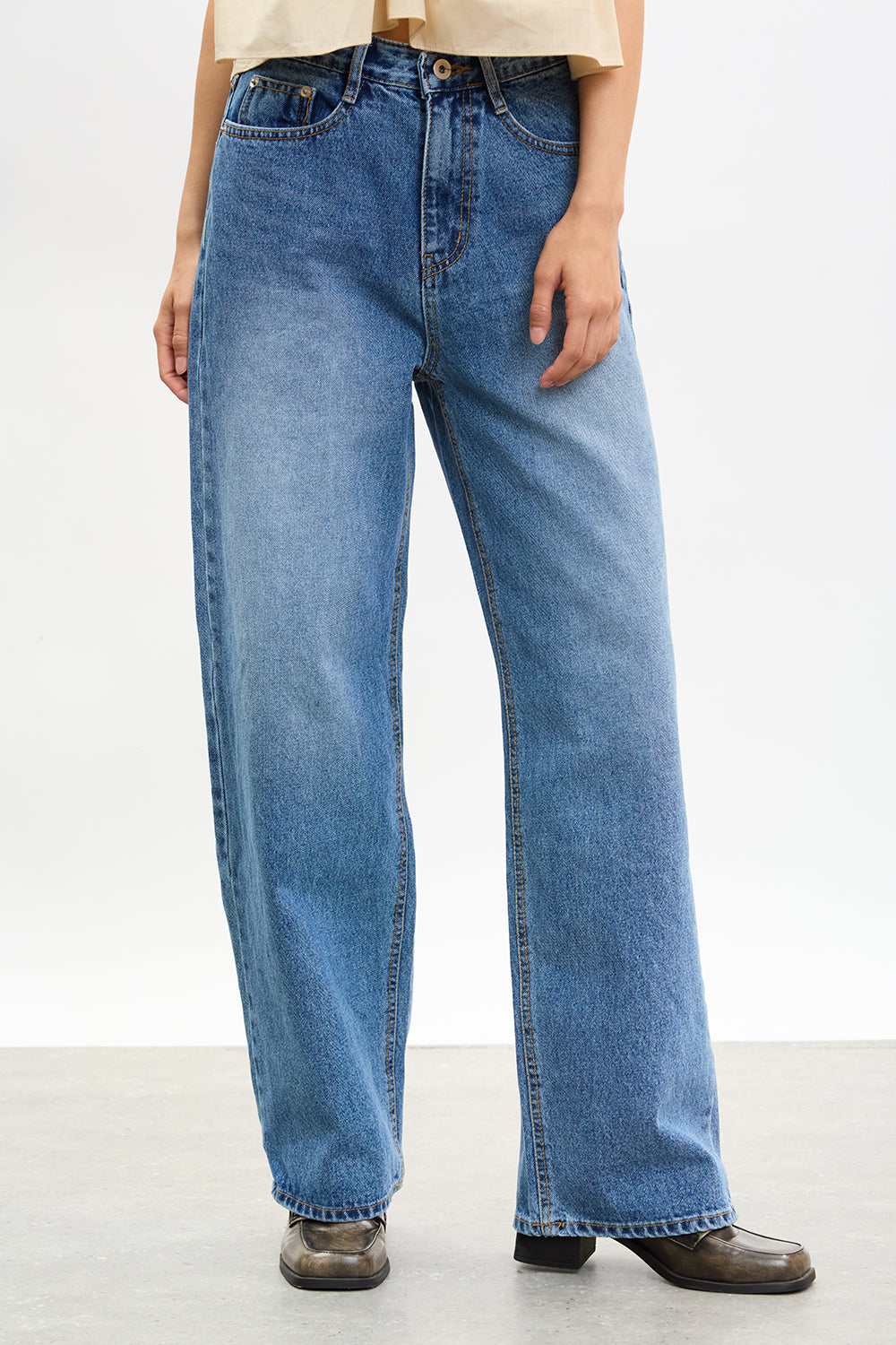 Dark blue washed wide leg jeans_1
