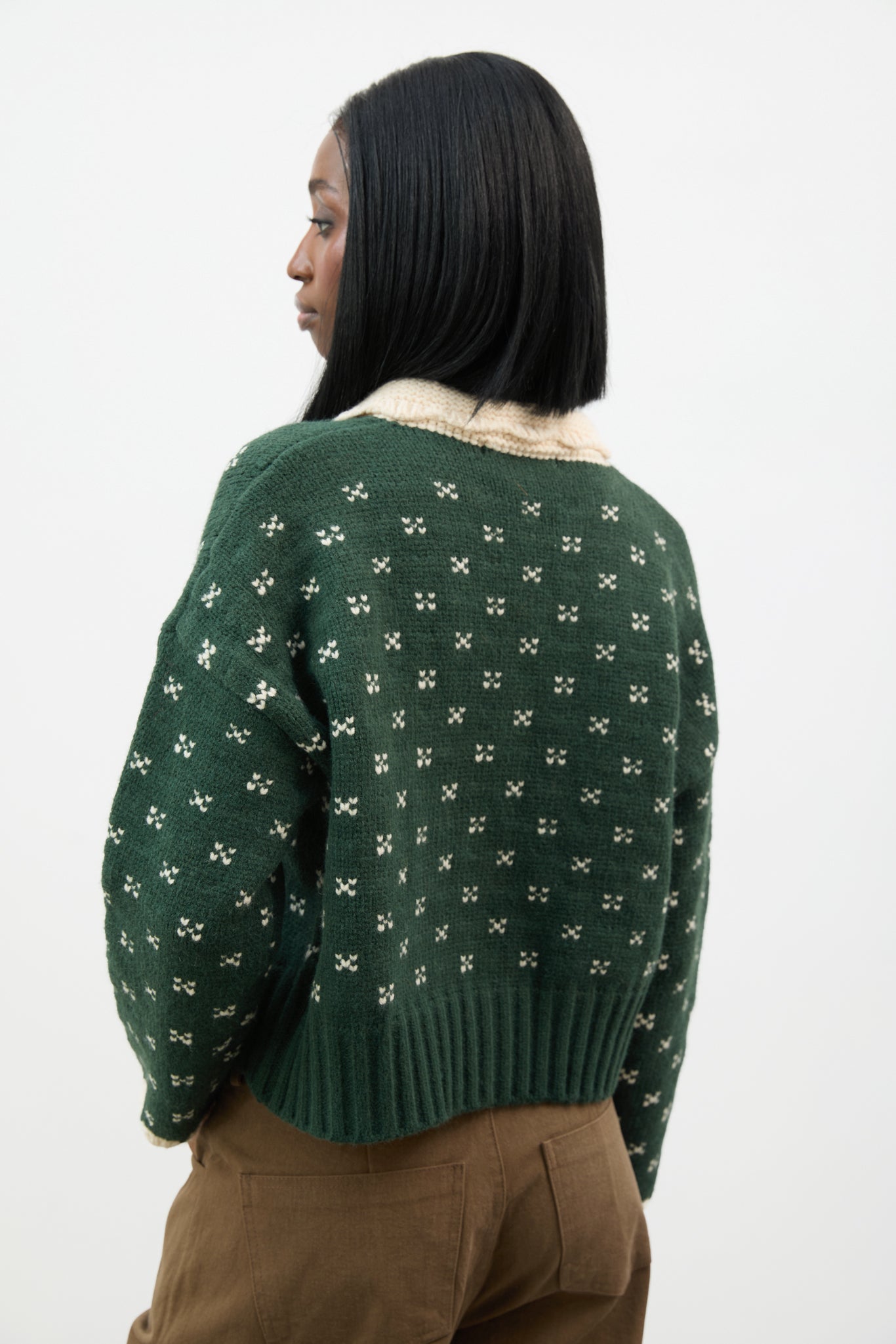 Dark green scalloped collar intarsia cross cardigan_2