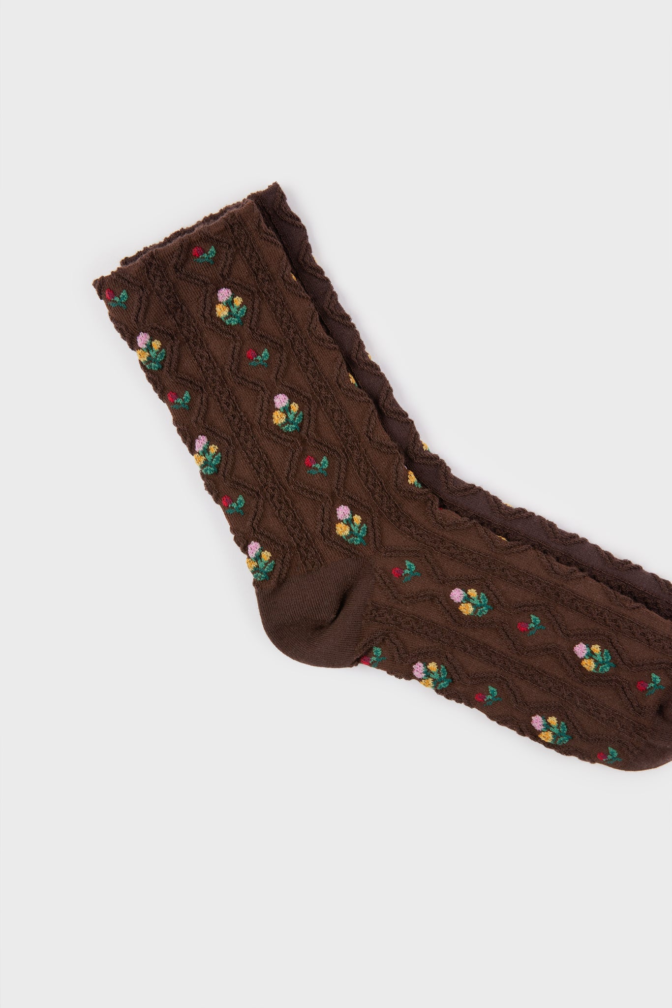 Dark brown floral garden socks_3