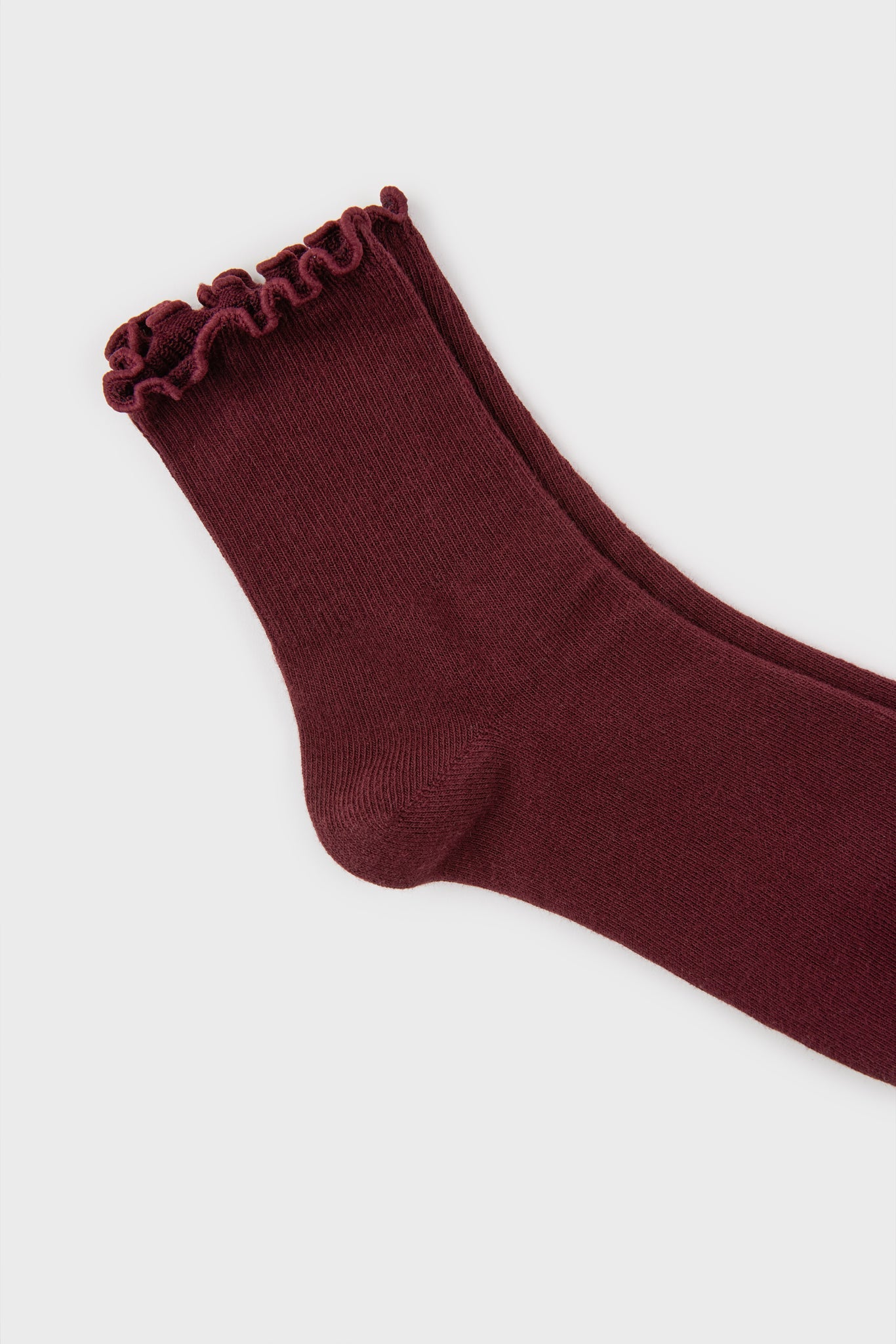 Burgundy ruffle trim socks_3