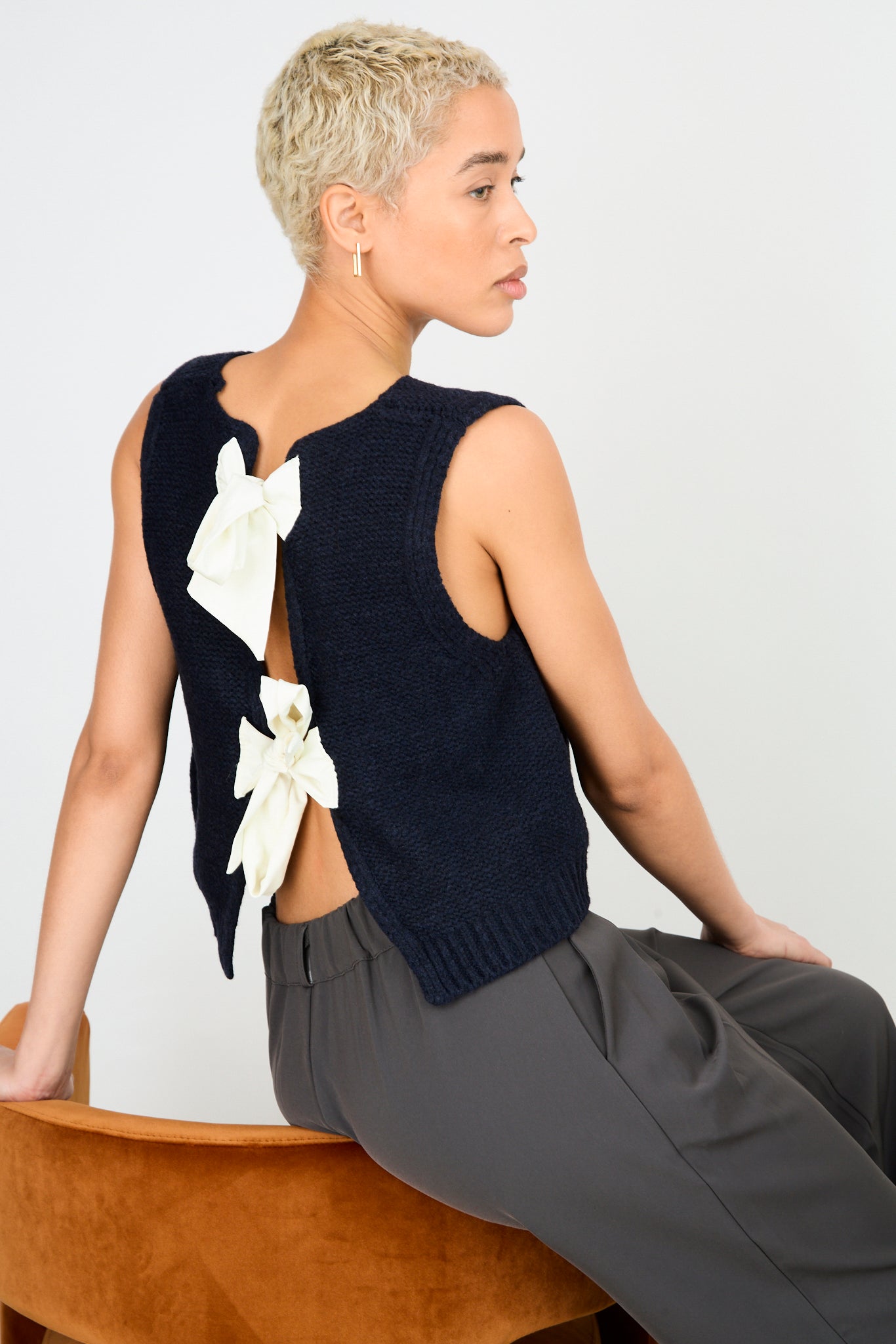 Navy blue large white double tie back sweater vest_1