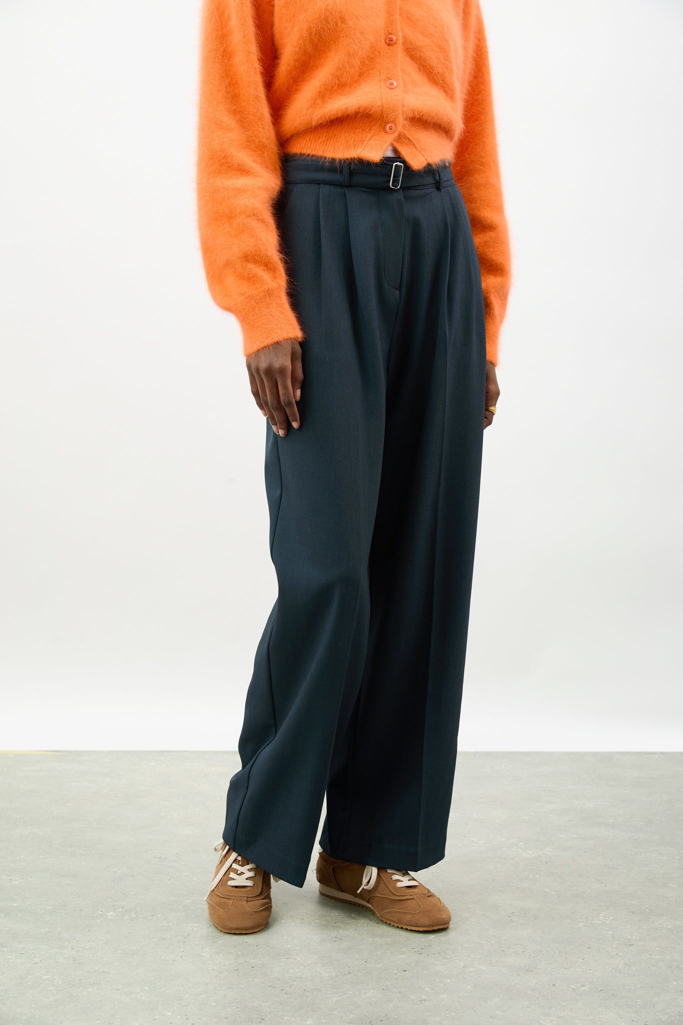 Navy blue belted double pleat trousers_1