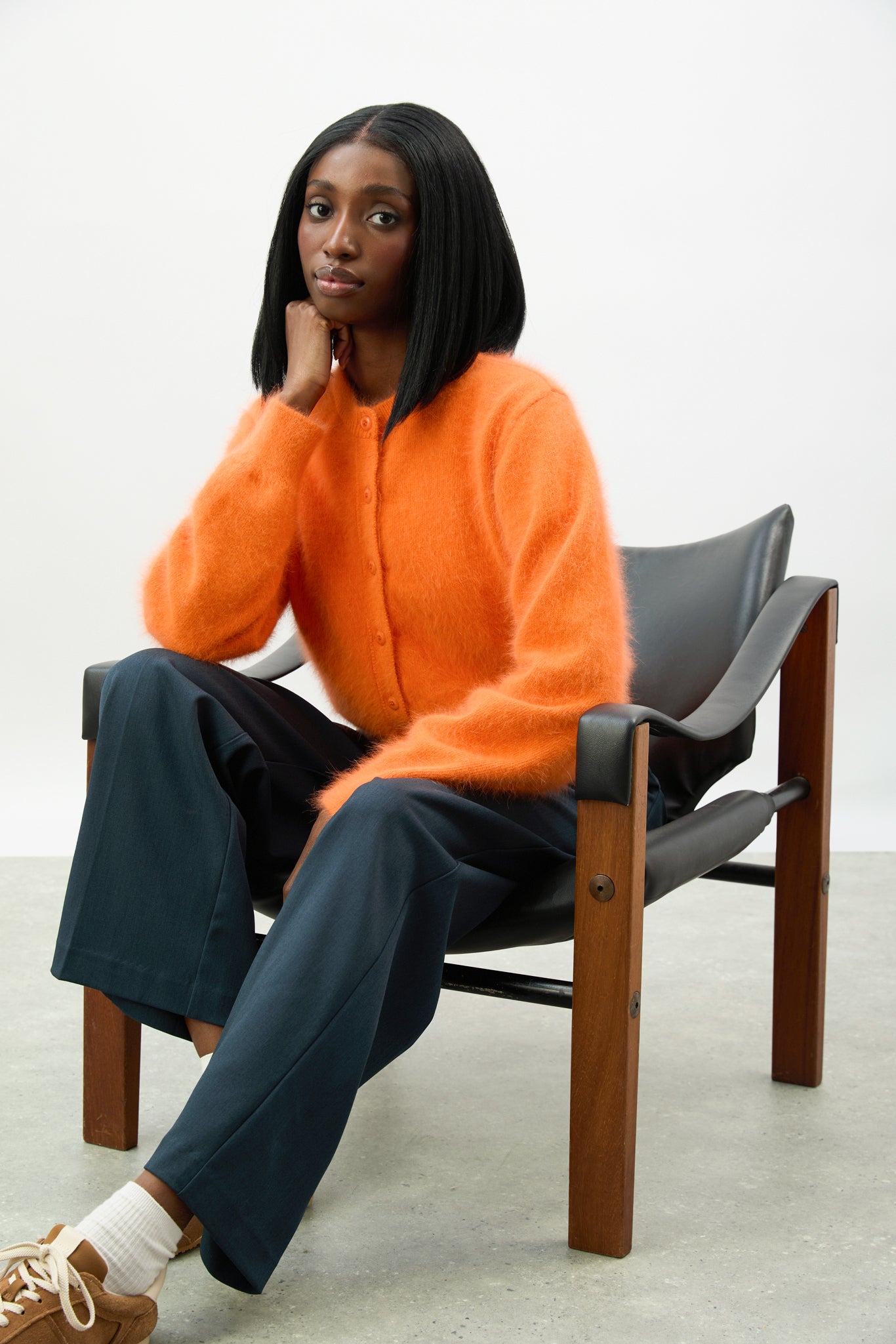 Navy blue belted double pleat trousers_5