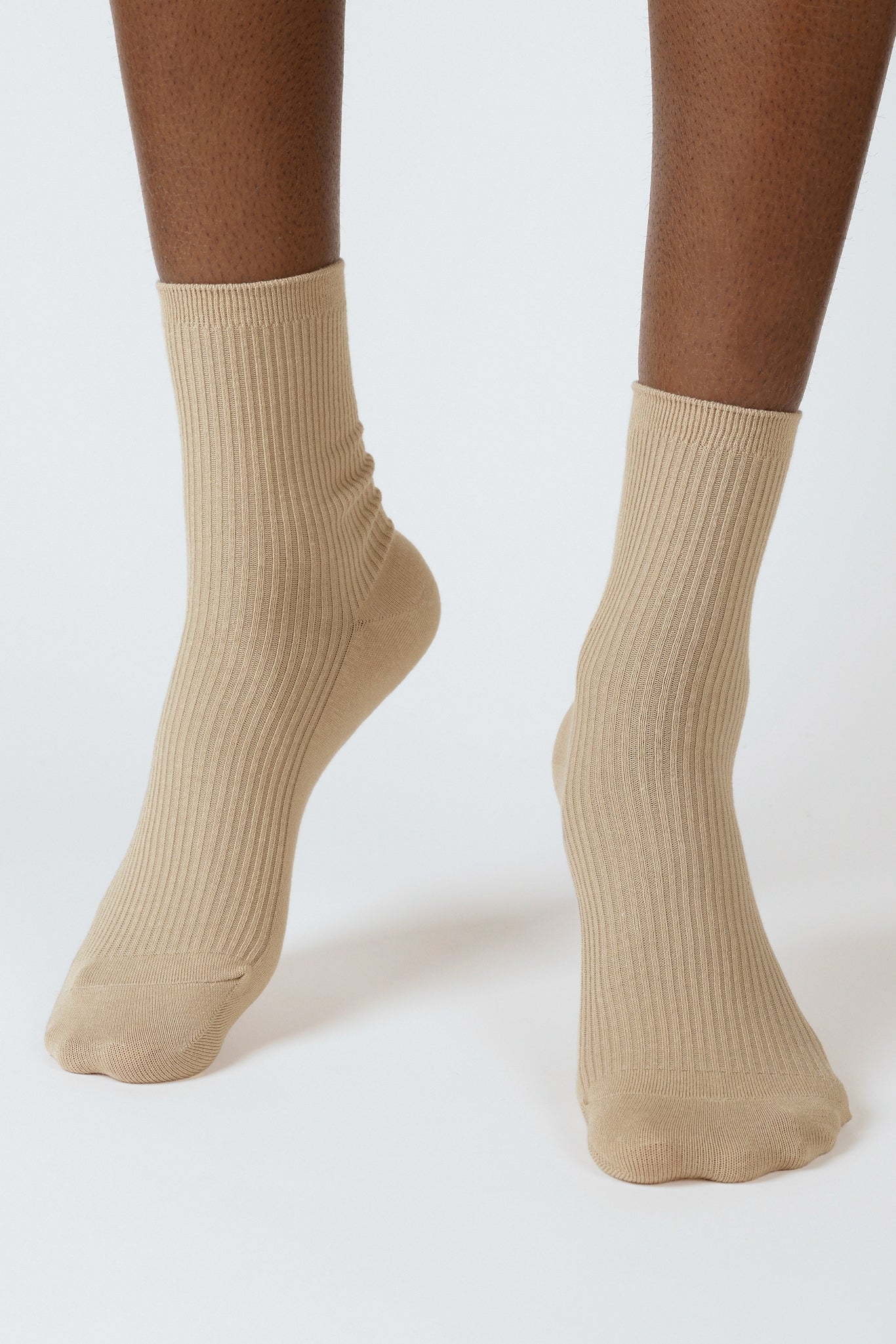 Beige classic ribbed socks_2
