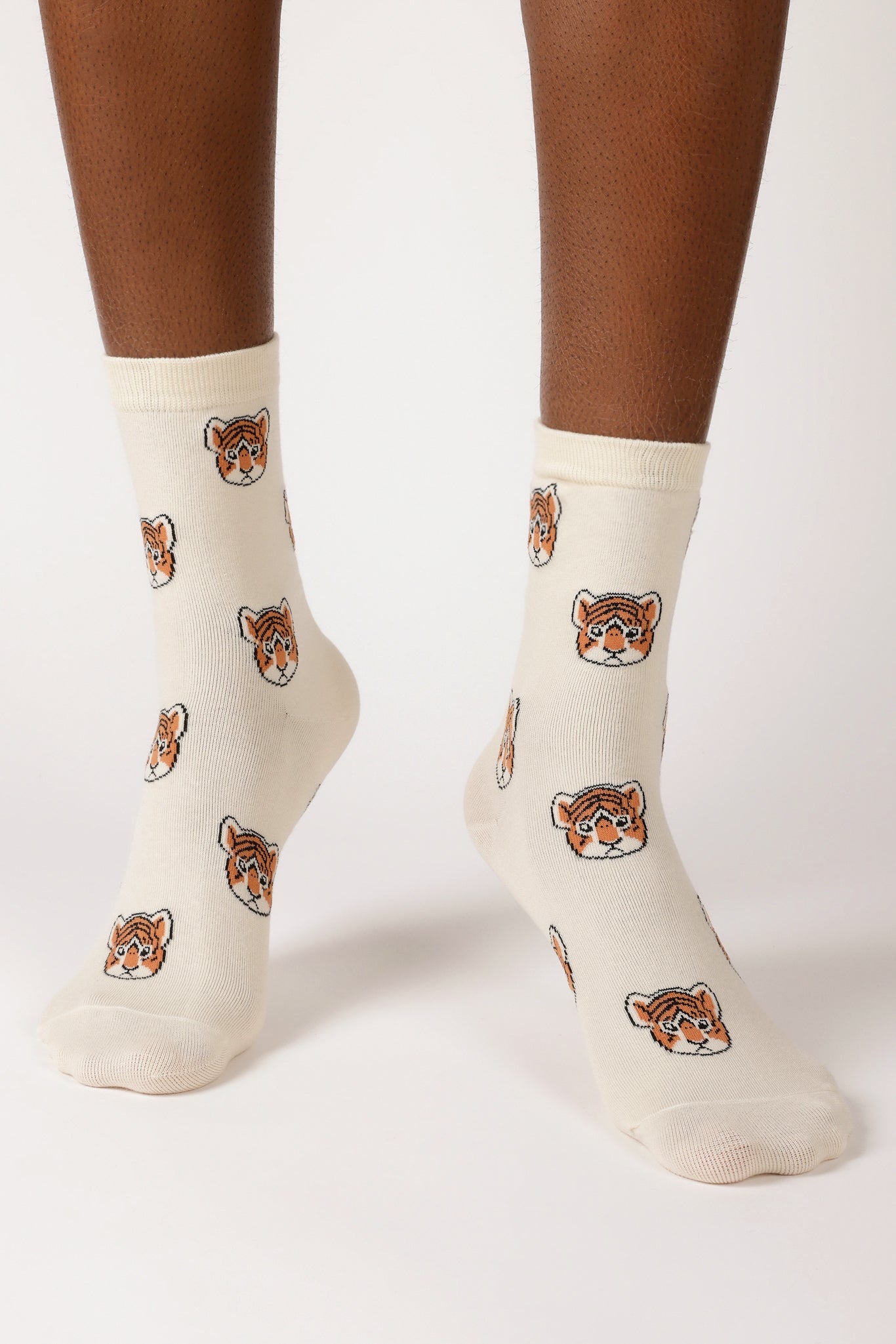 White 'Zodiac Tiger' socks_2